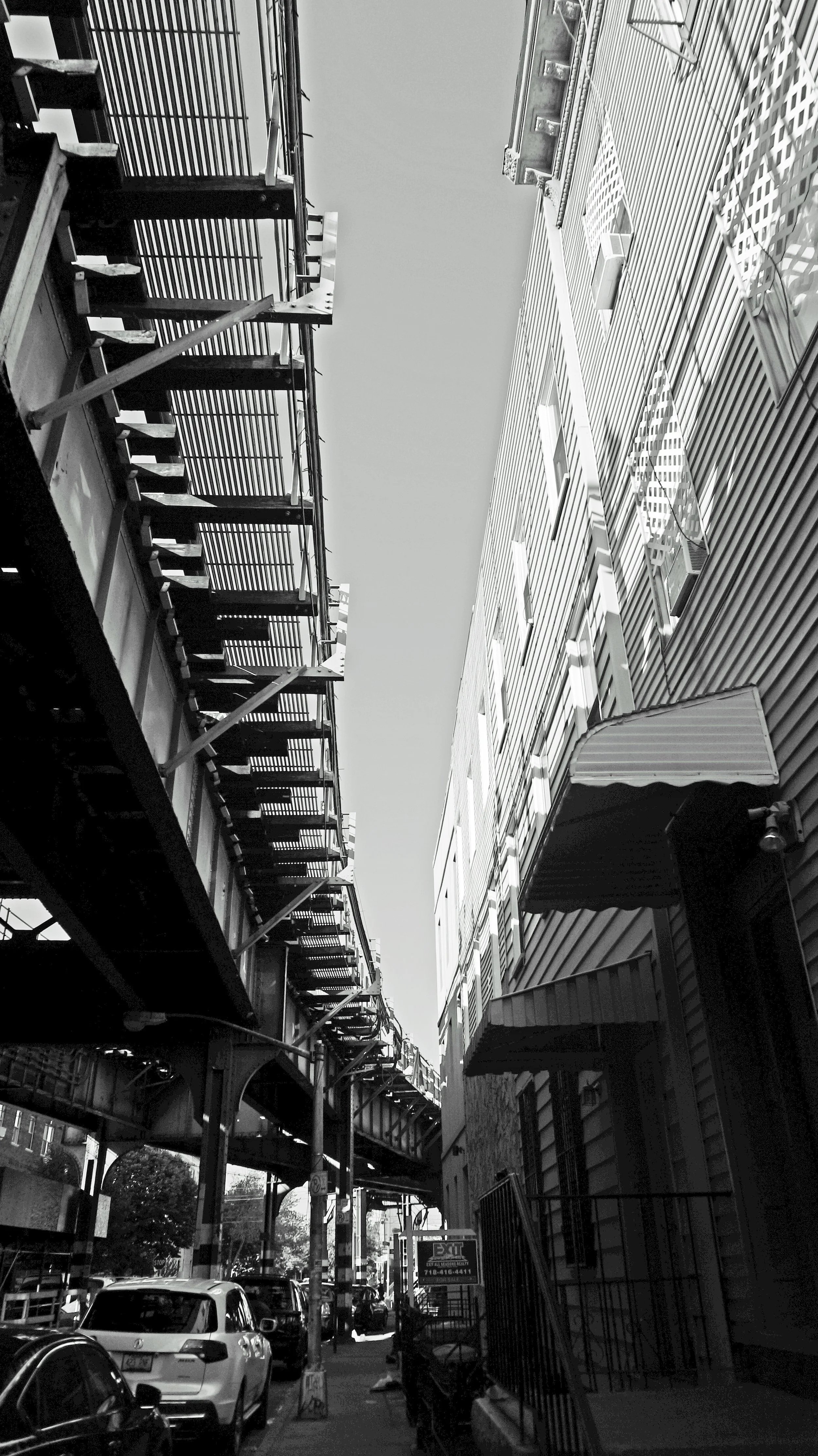 Ridgewood M Train, NYC