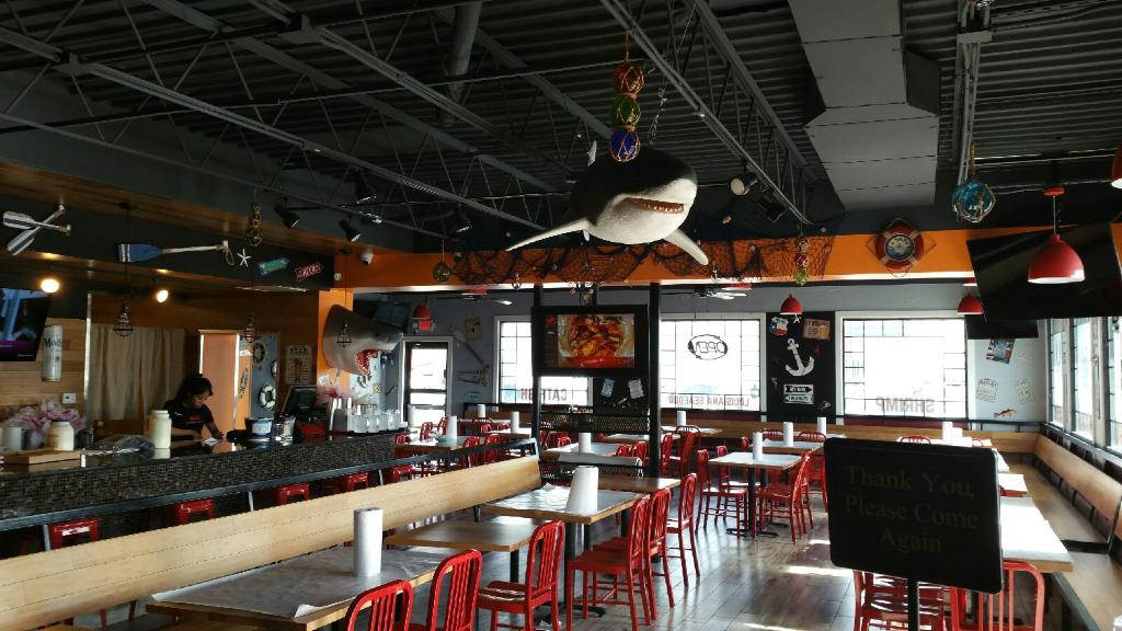 Photo inside of Kickin’ Crab Shark