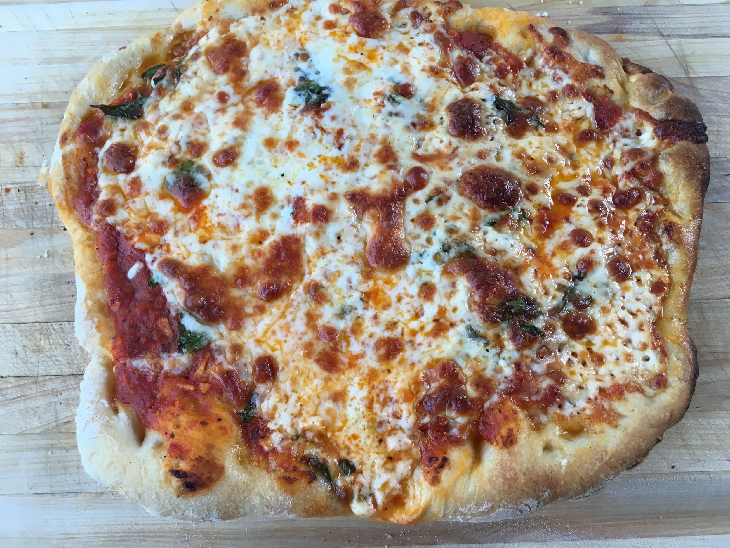 Pizza ala the Green Egg