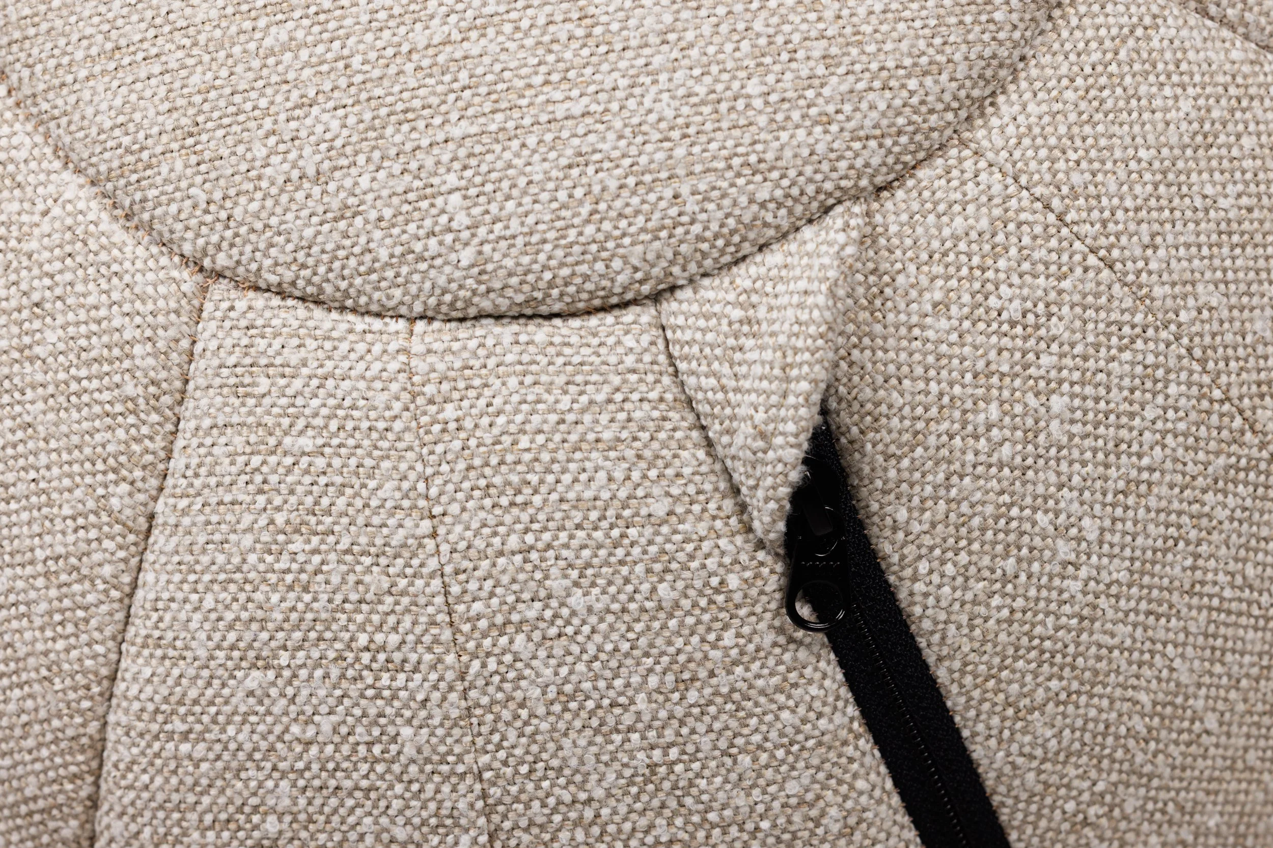 _Q0A4419-Murano-Natural-Boucle.jpg