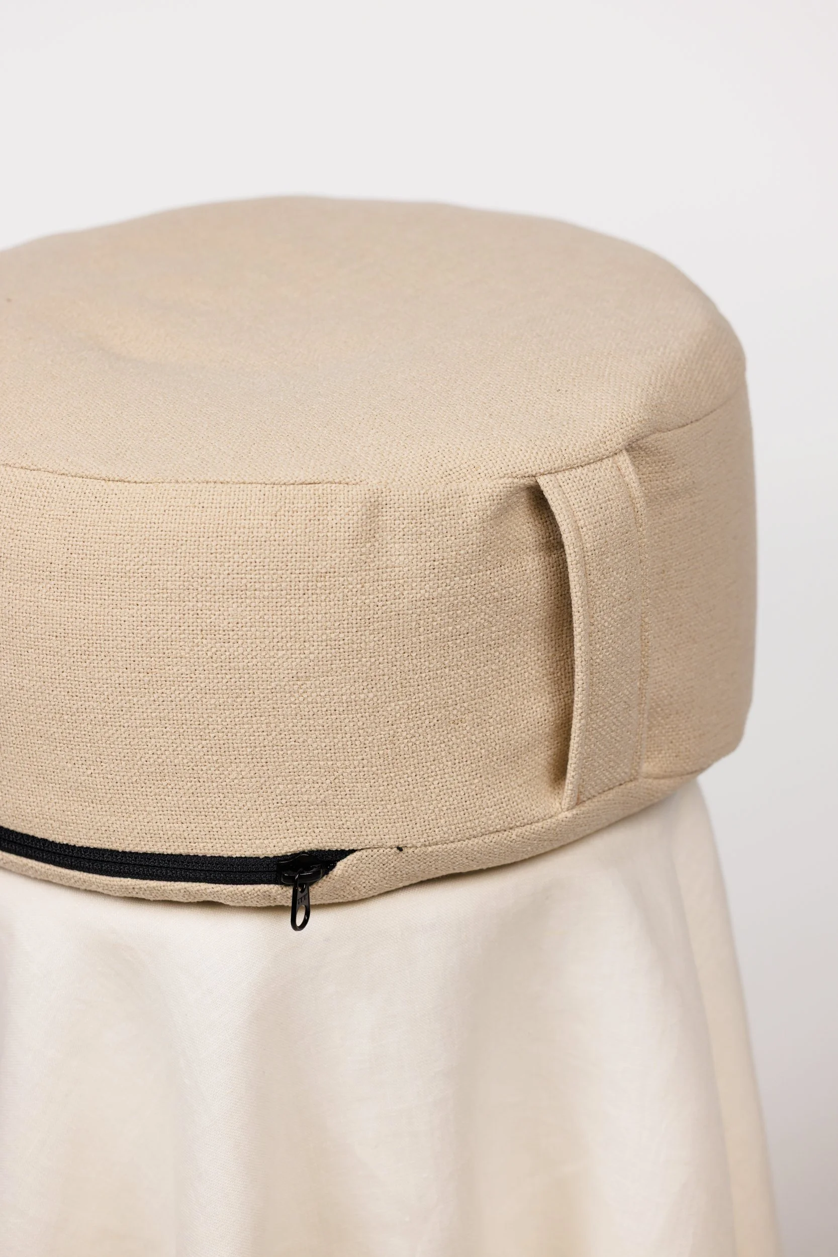 _Q0A4594-Belgian-Sand-Faux-Linen.jpg