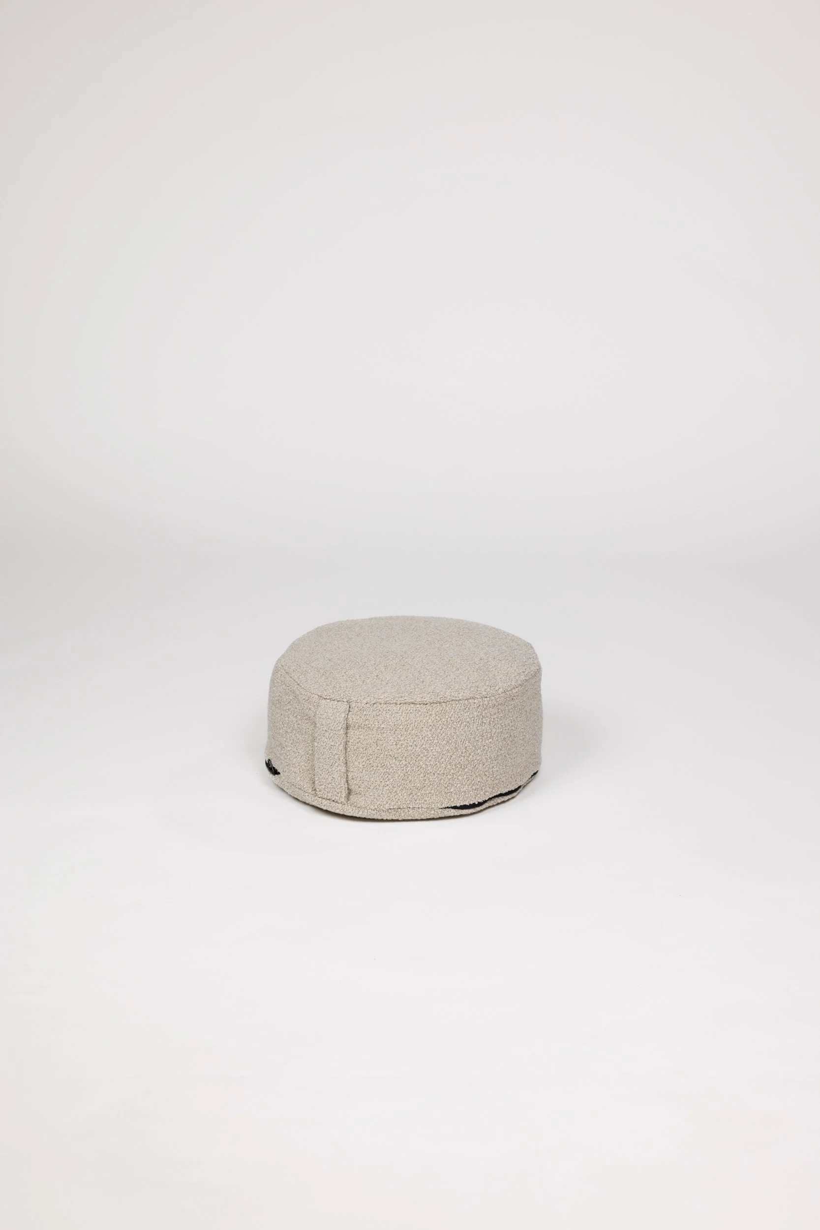 _Q0A3875-CurlyQ-Sand-Boucle.jpg