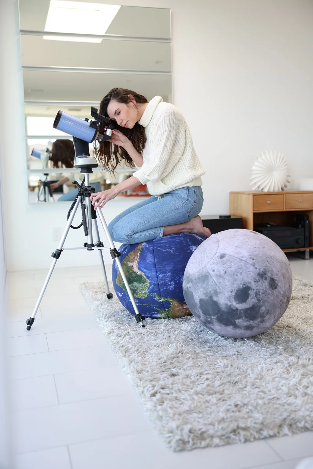 Moon — Venn Design | Ergonomic Desk Chairs, Office Chairs, Sitting