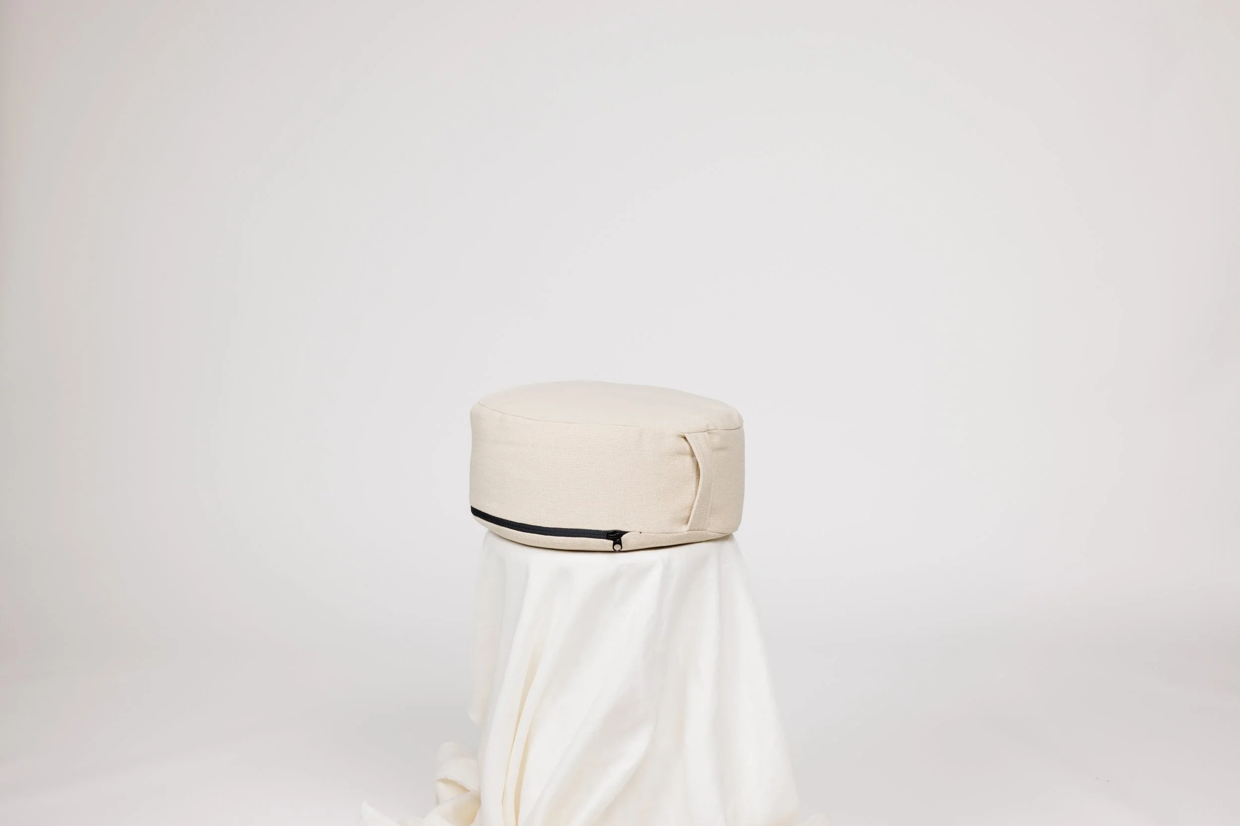 _Q0A4097-Belgian-Sand-Faux-Linen.jpg