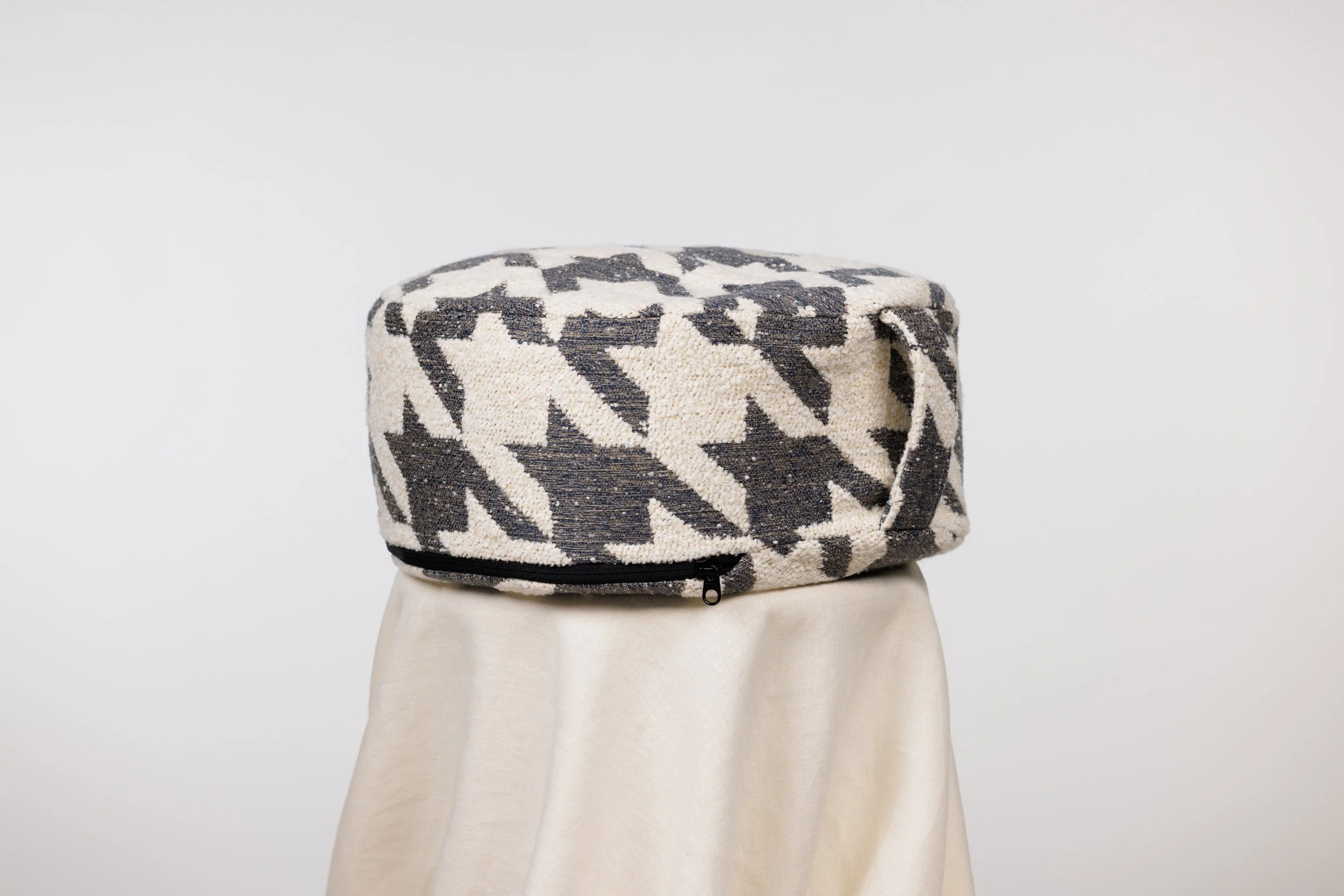 _Q0A4636-Atlas-Cream.jpg