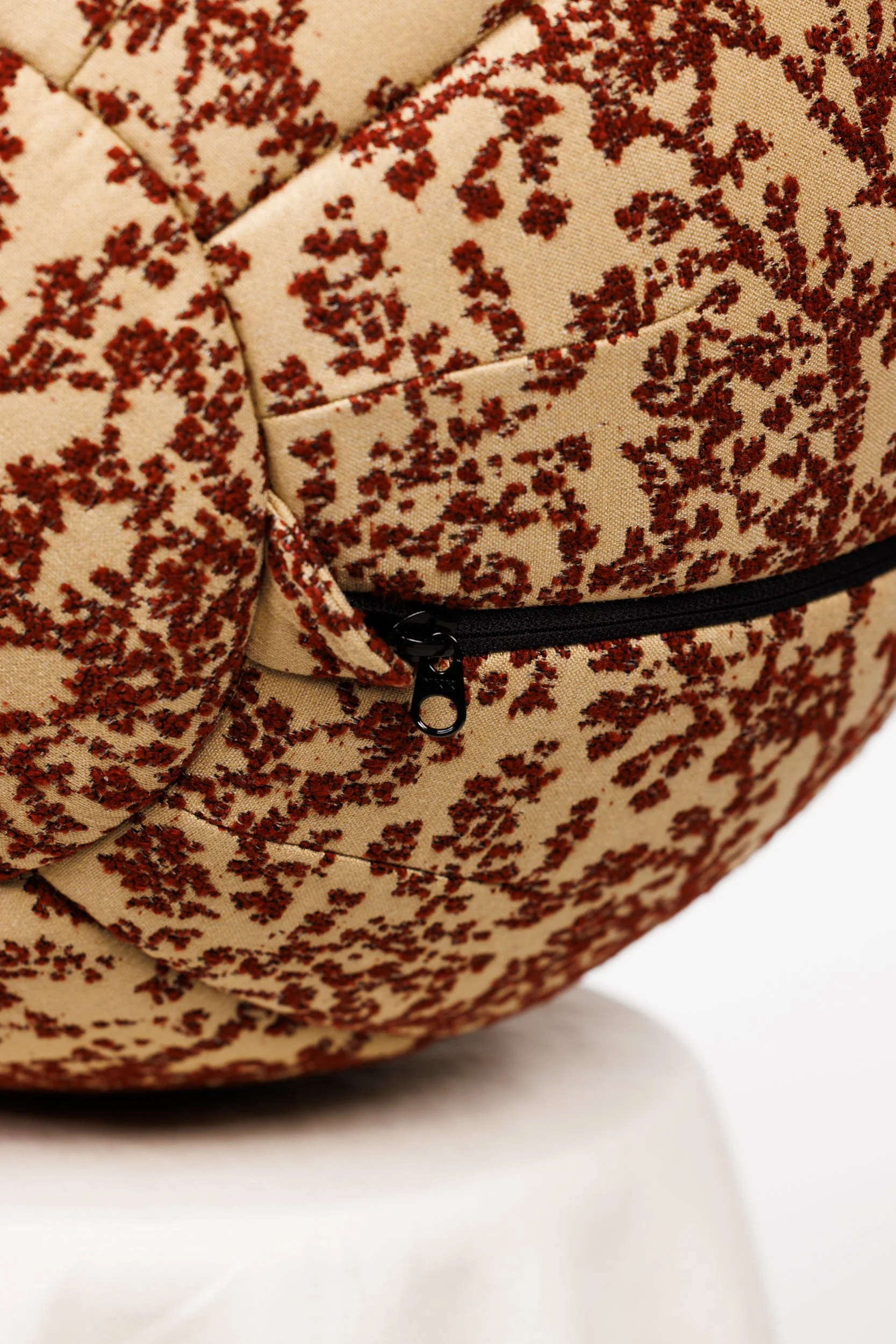 _Q0A4437-Tree-of-Life-Brick-Jacquard.jpg