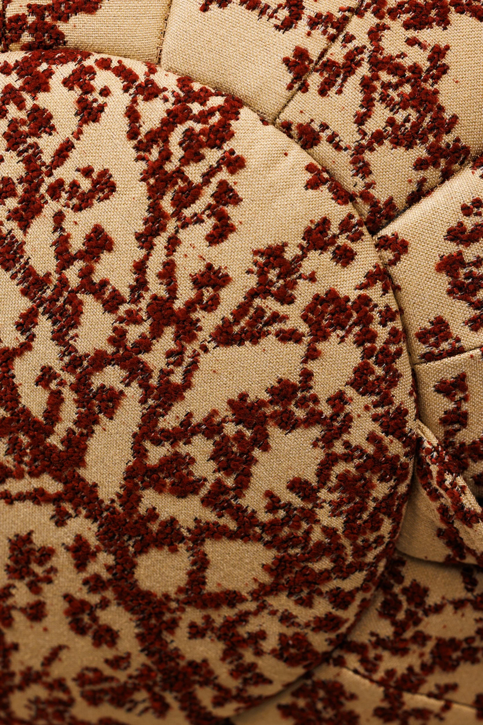 _Q0A4439-Tree-of-Life-Brick-Jacquard.jpg