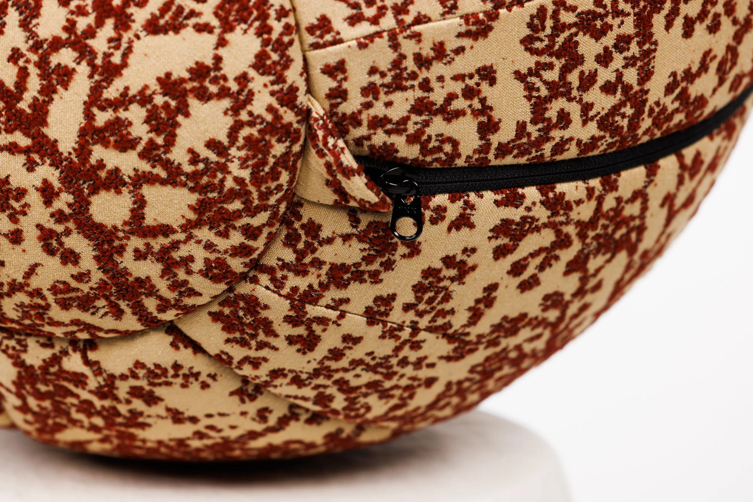 _Q0A4438-Tree-of-Life-Brick-Jacquard.jpg
