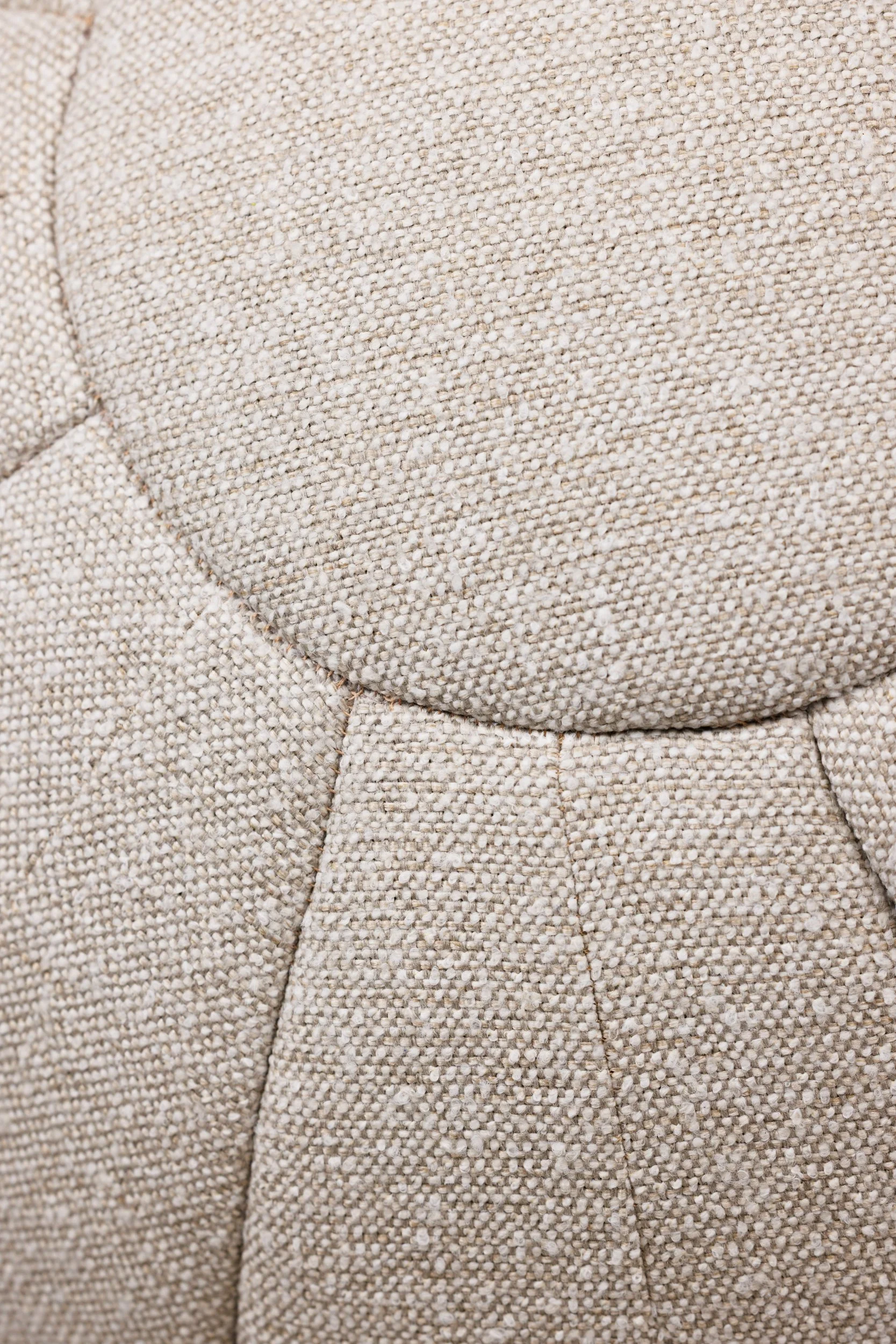 _Q0A4420-Murano-Natural-Boucle.jpg