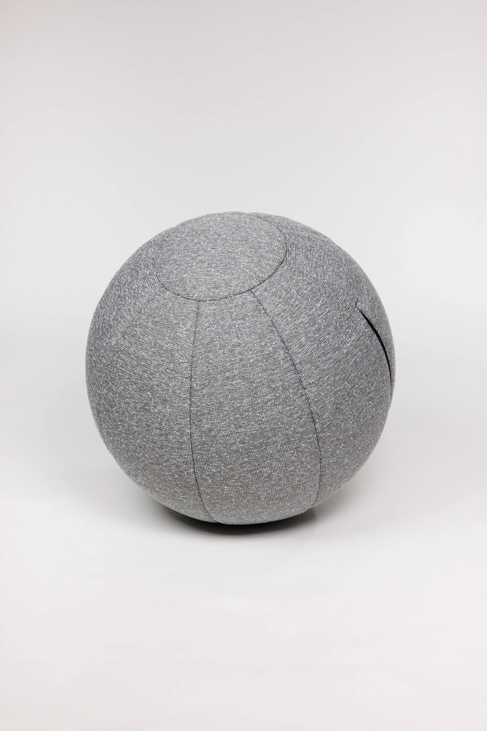 _Q0A4008-Murano-Graphite-Boucle.jpg