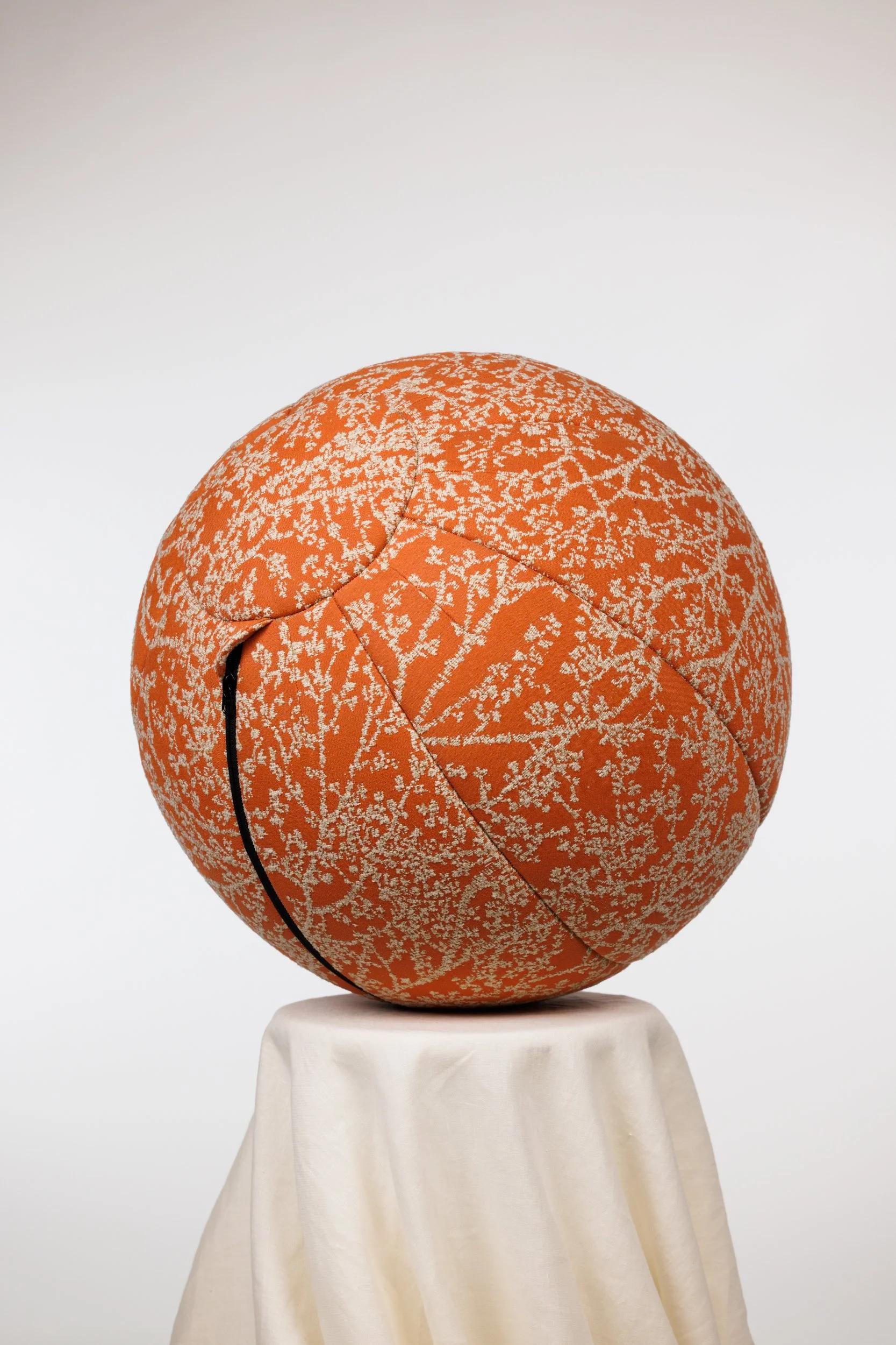 _Q0A4413-Tree-of-Life-Mango-Jacquard.jpg