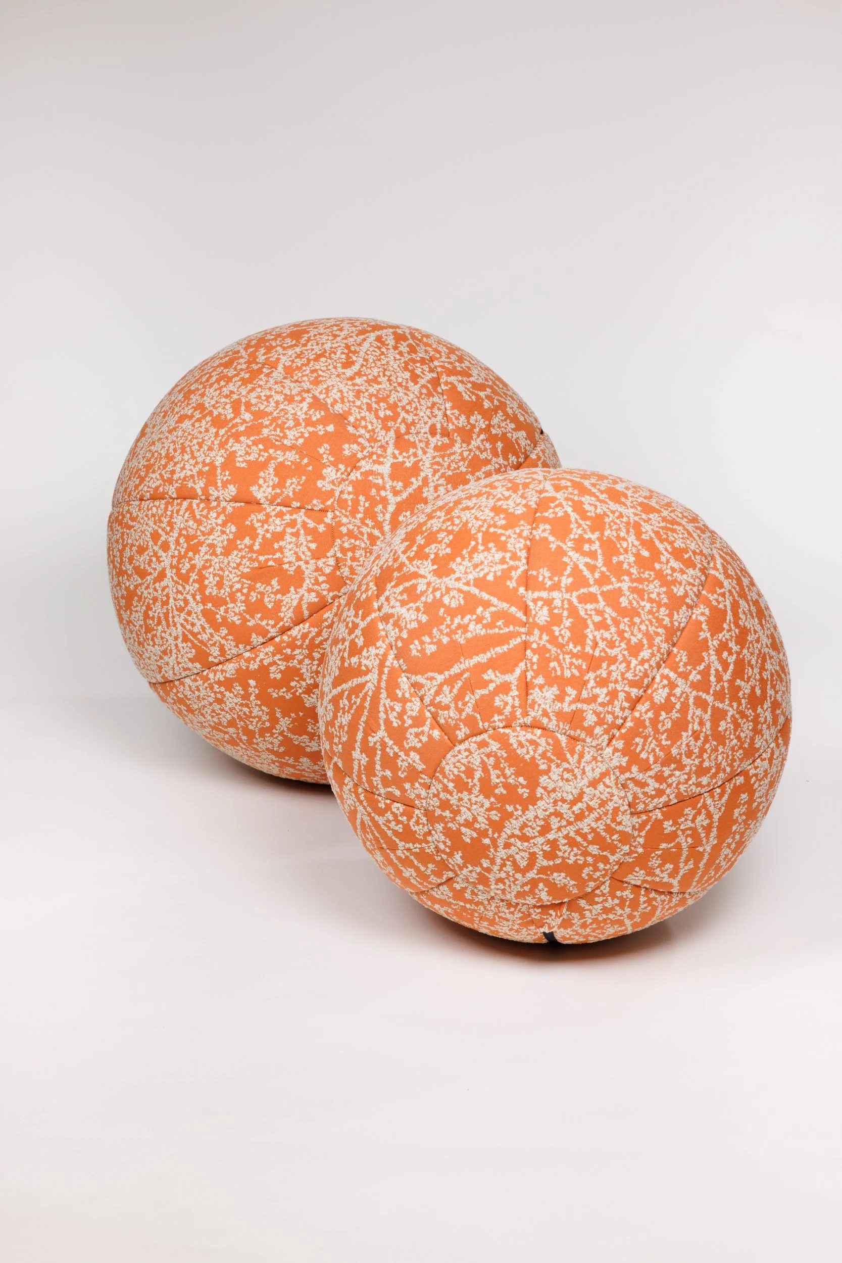 _Q0A4004-Tree-of-Life-Mango-Jacquard.jpg