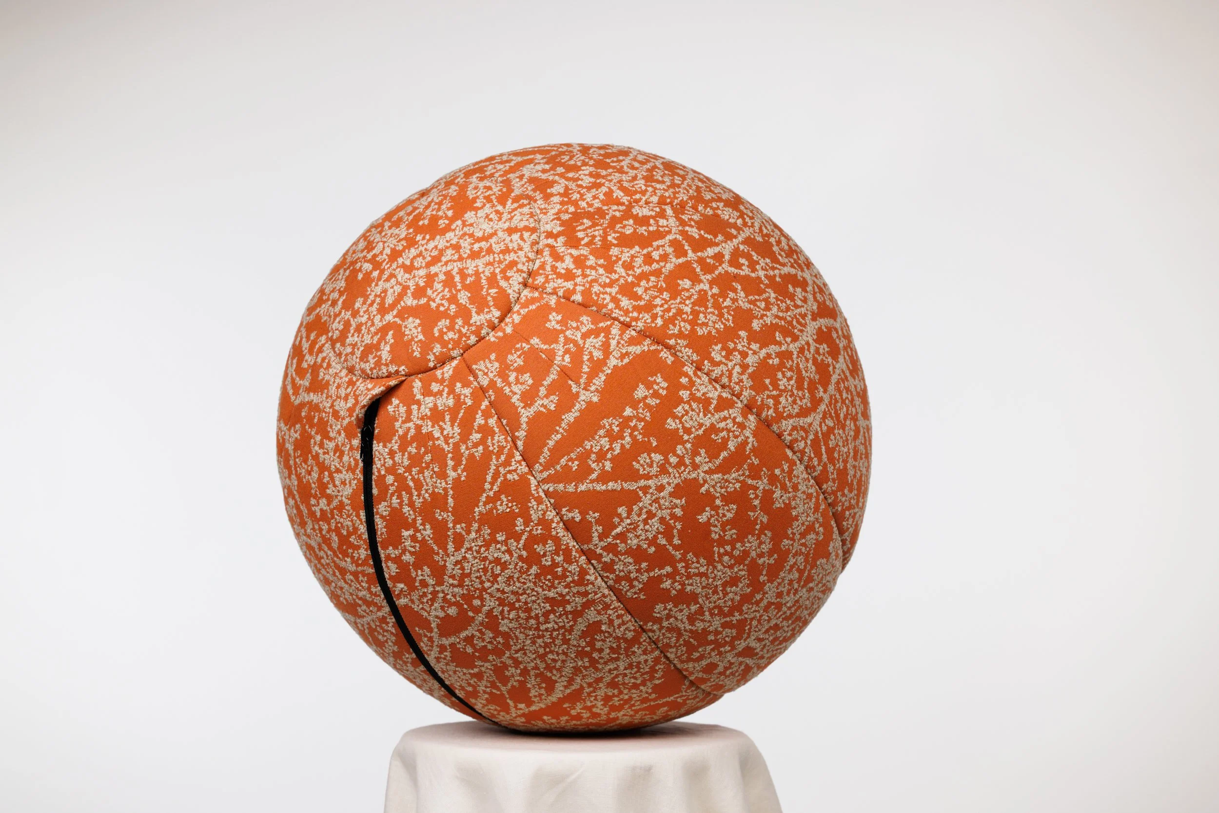 _Q0A4414-Tree-of-Life-Mango-Jacquard.jpg