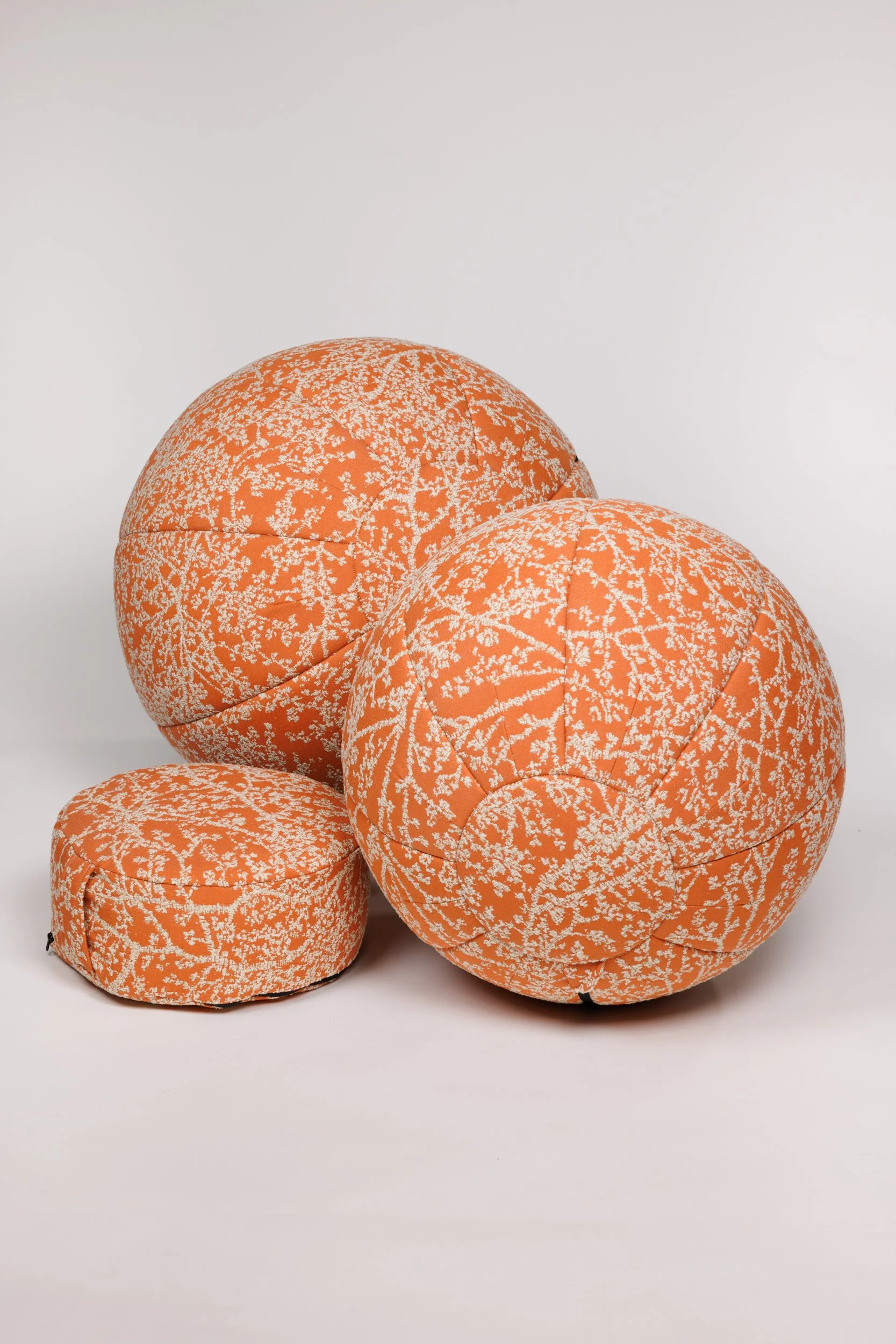_Q0A4006-Tree-of-Life-Mango-Jacquard.jpg