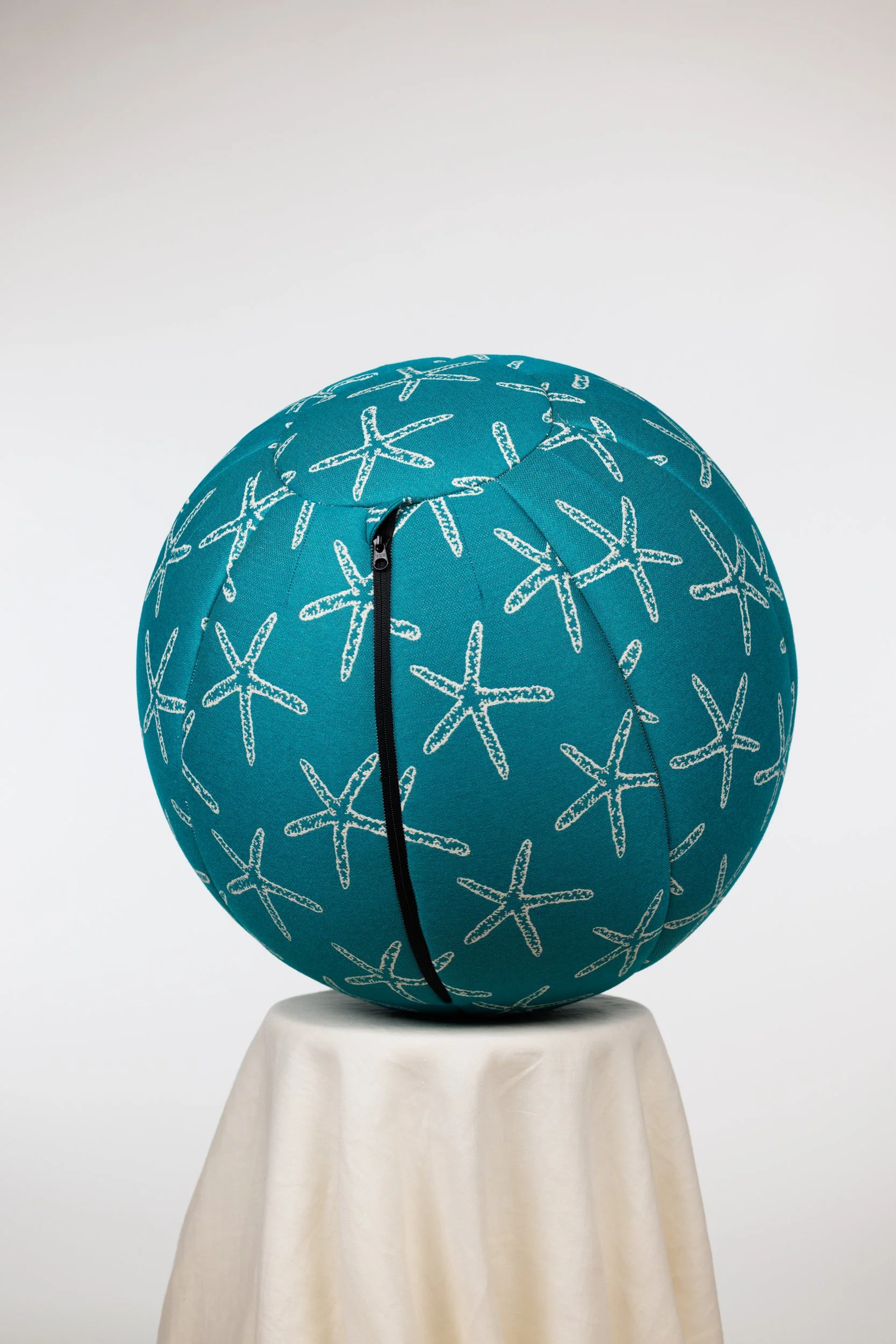 _Q0A4468-Seastar-Starfish-Bottle-Jacquard.jpg