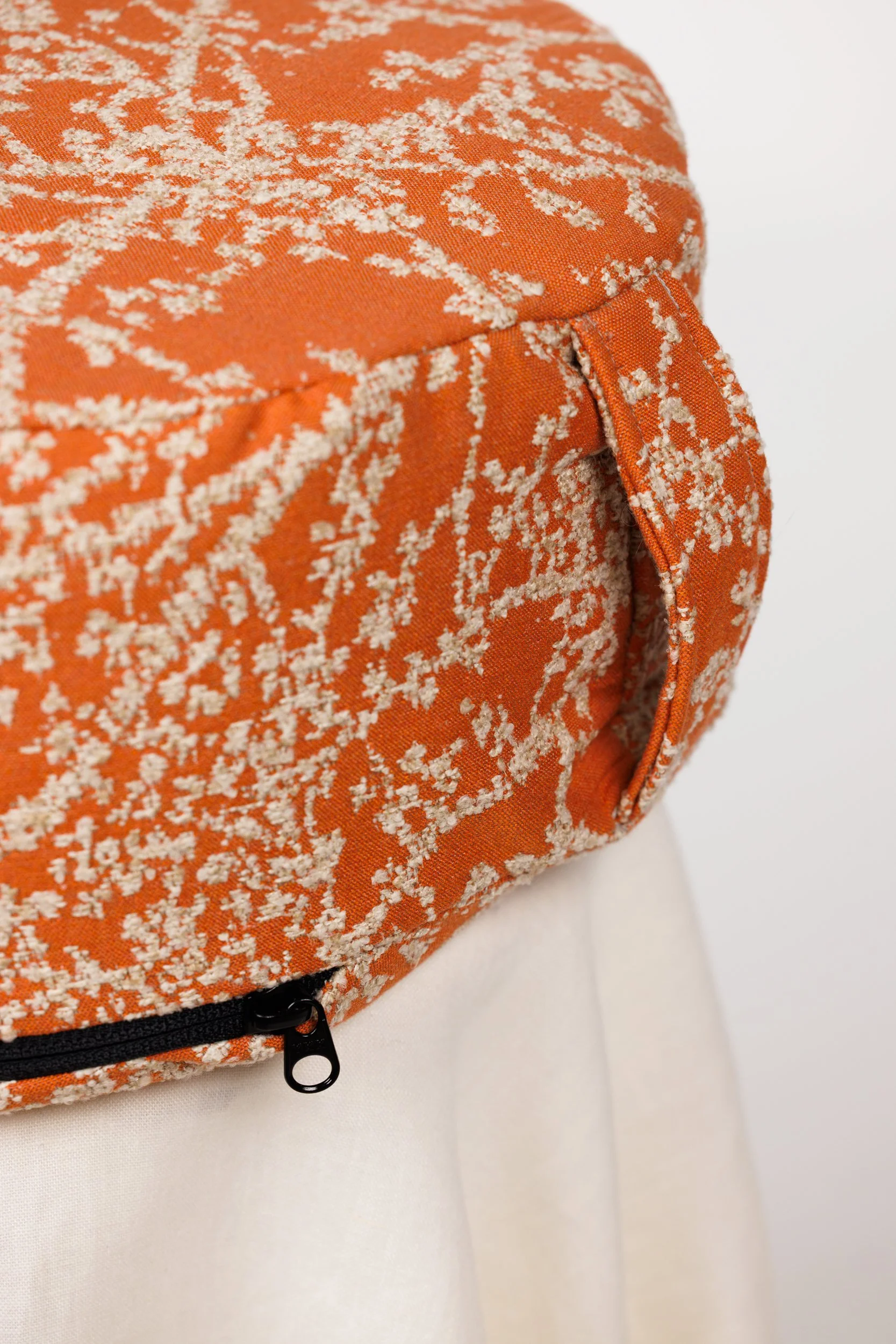 _Q0A4528-Tree-of-Life-Mango-Jacquard.jpg