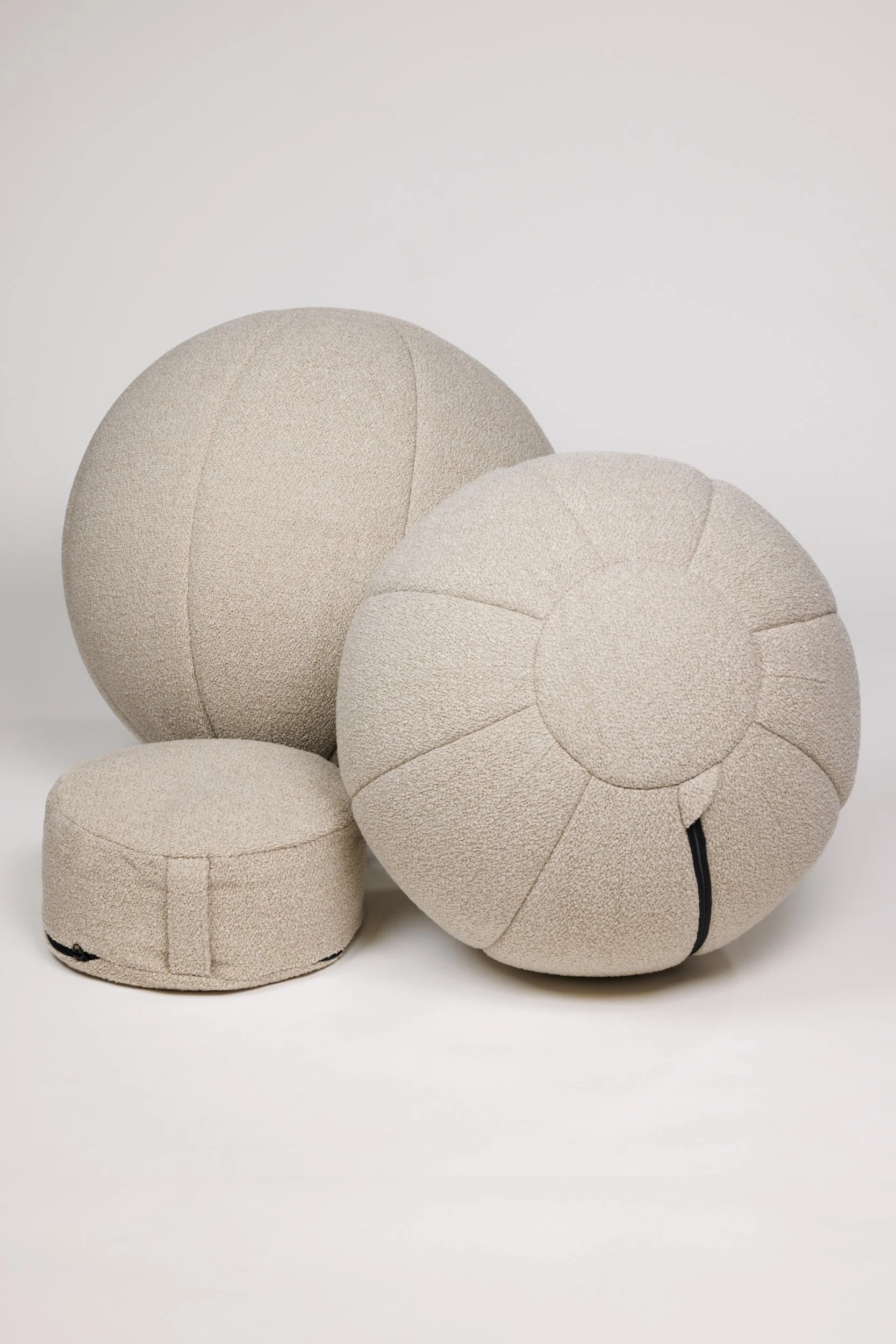 _Q0A3879-CurlyQ-Sand-Boucle.jpg