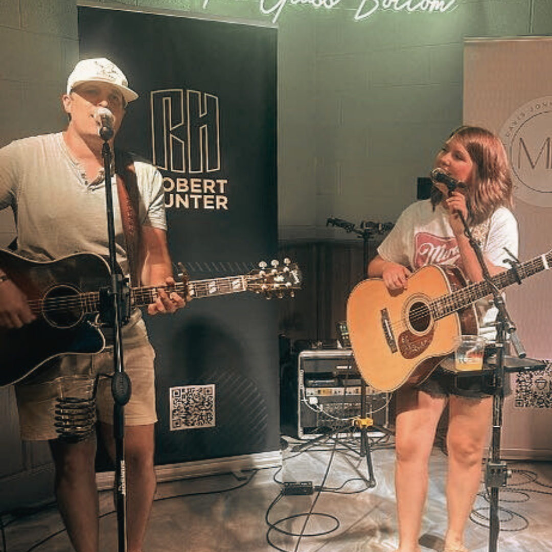 Live Music: Robert Hunter &amp; Meredith Davis Johnson