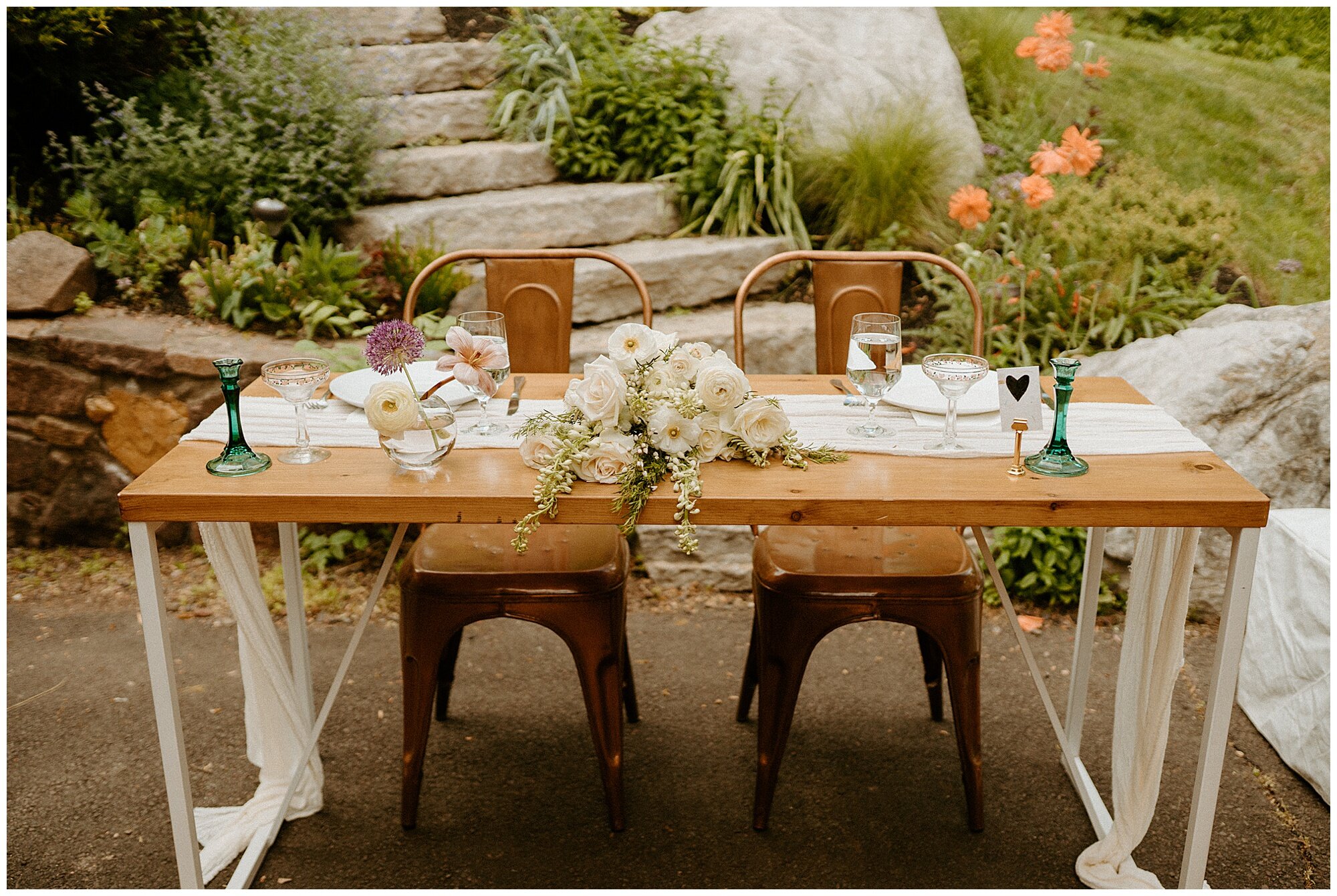 modern intimate backyard wedding - elle studios - pennsylvania wedding photographer_0040.jpg