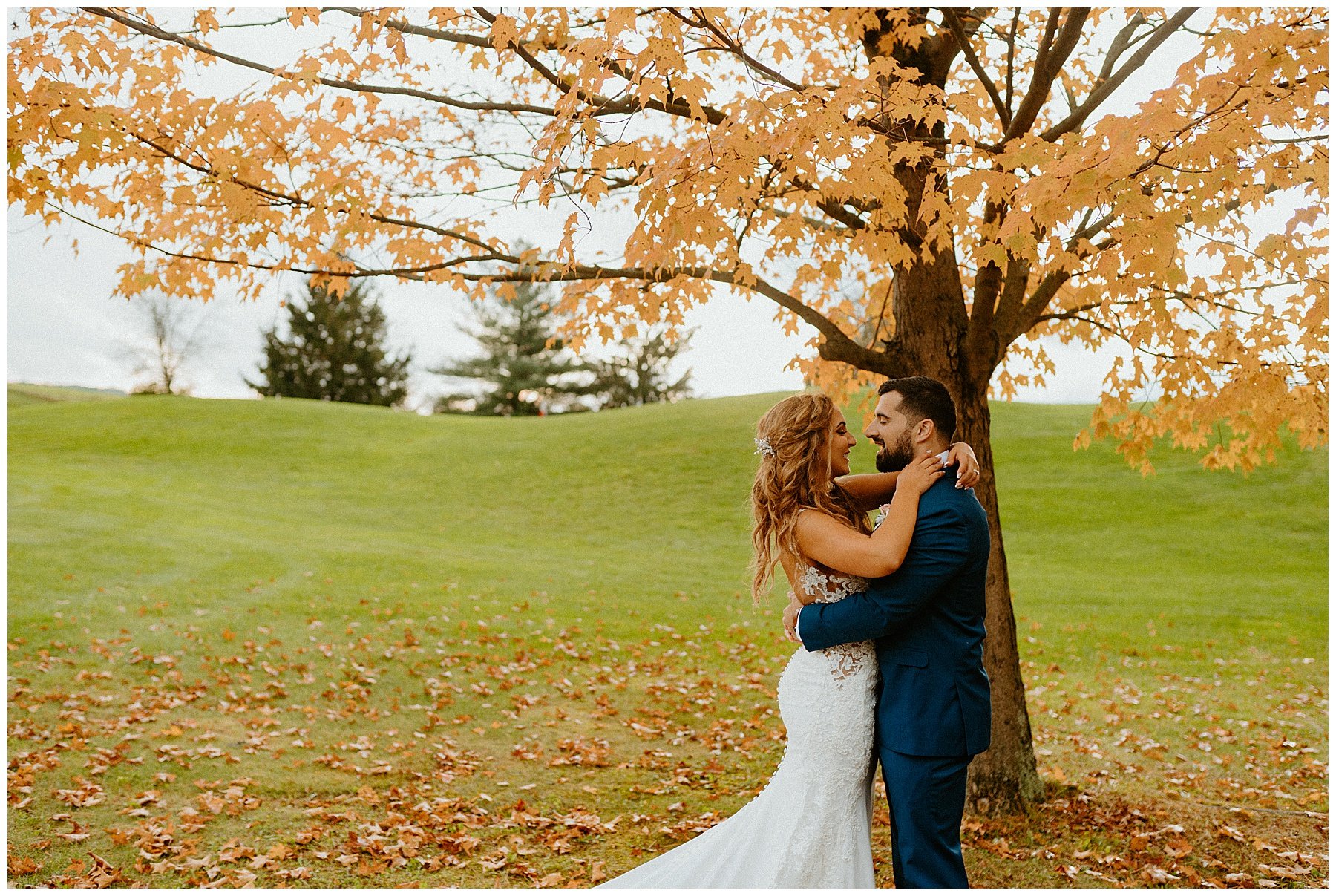 croce_outdoor_fall_microwedding_0916.jpg