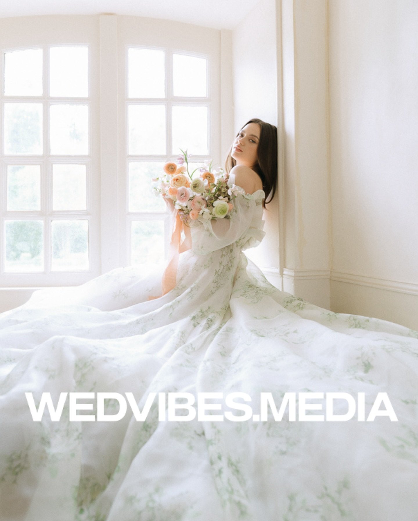 So excited to share this editorial feature on @wed_vibes today. 🤍 One of my favorite days ever in the French countryside. I always come back to these images and feel so inspired. There really is nothing more romantic &amp; magical than France. Add i