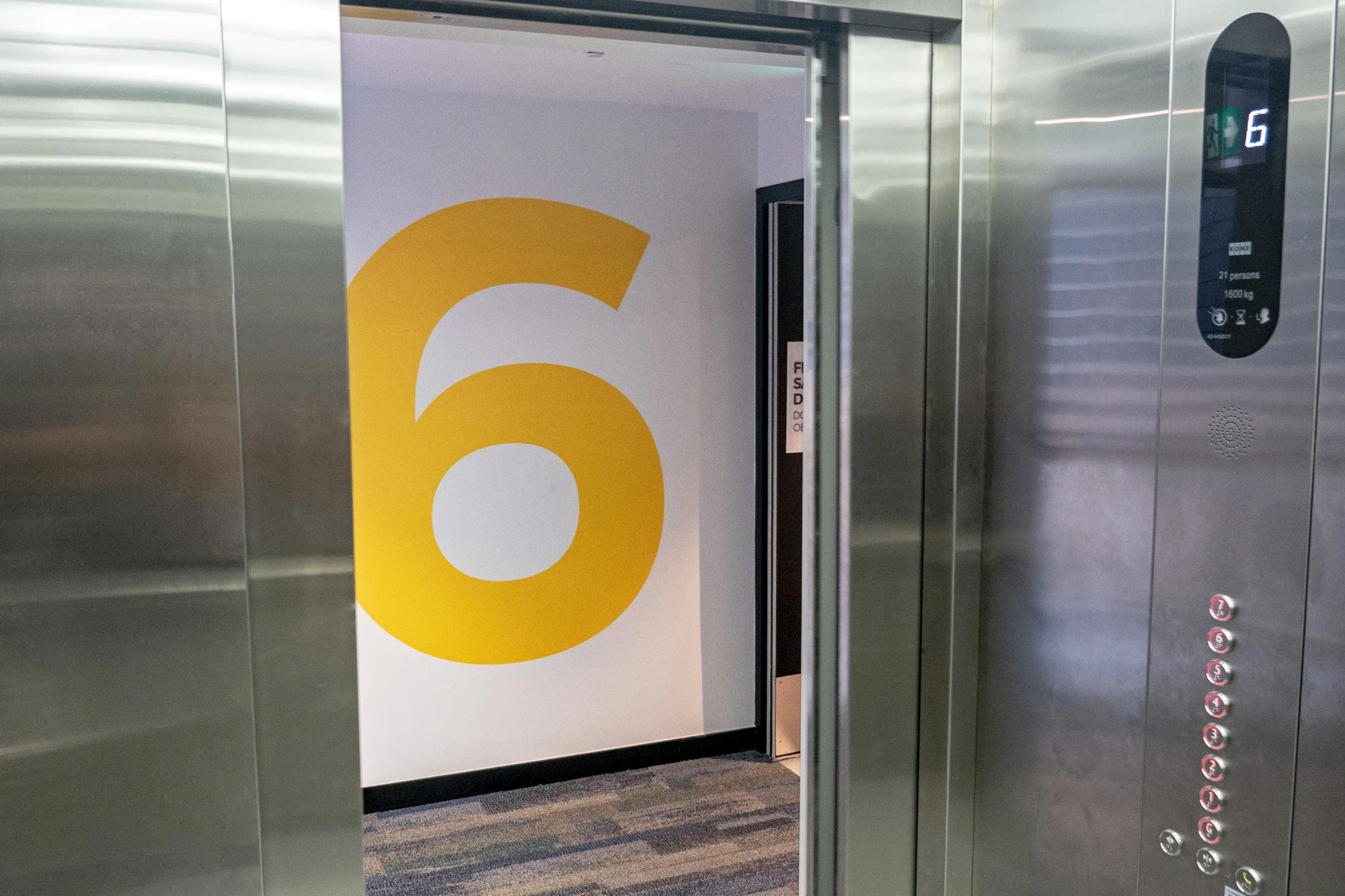 visual-energy-signs-uow-signage-graphic-design-sign-custom-signs-illawarra-koolabong-wollongong-custom-signs-74-L6.jpg