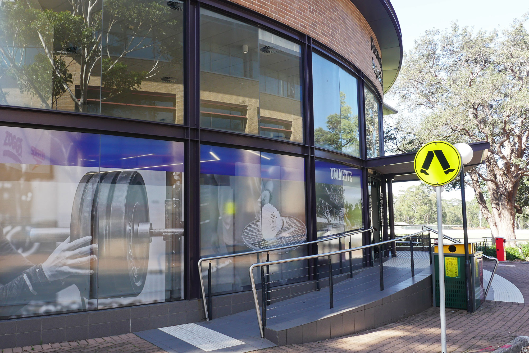 UOW UniActive - Window Film Printed