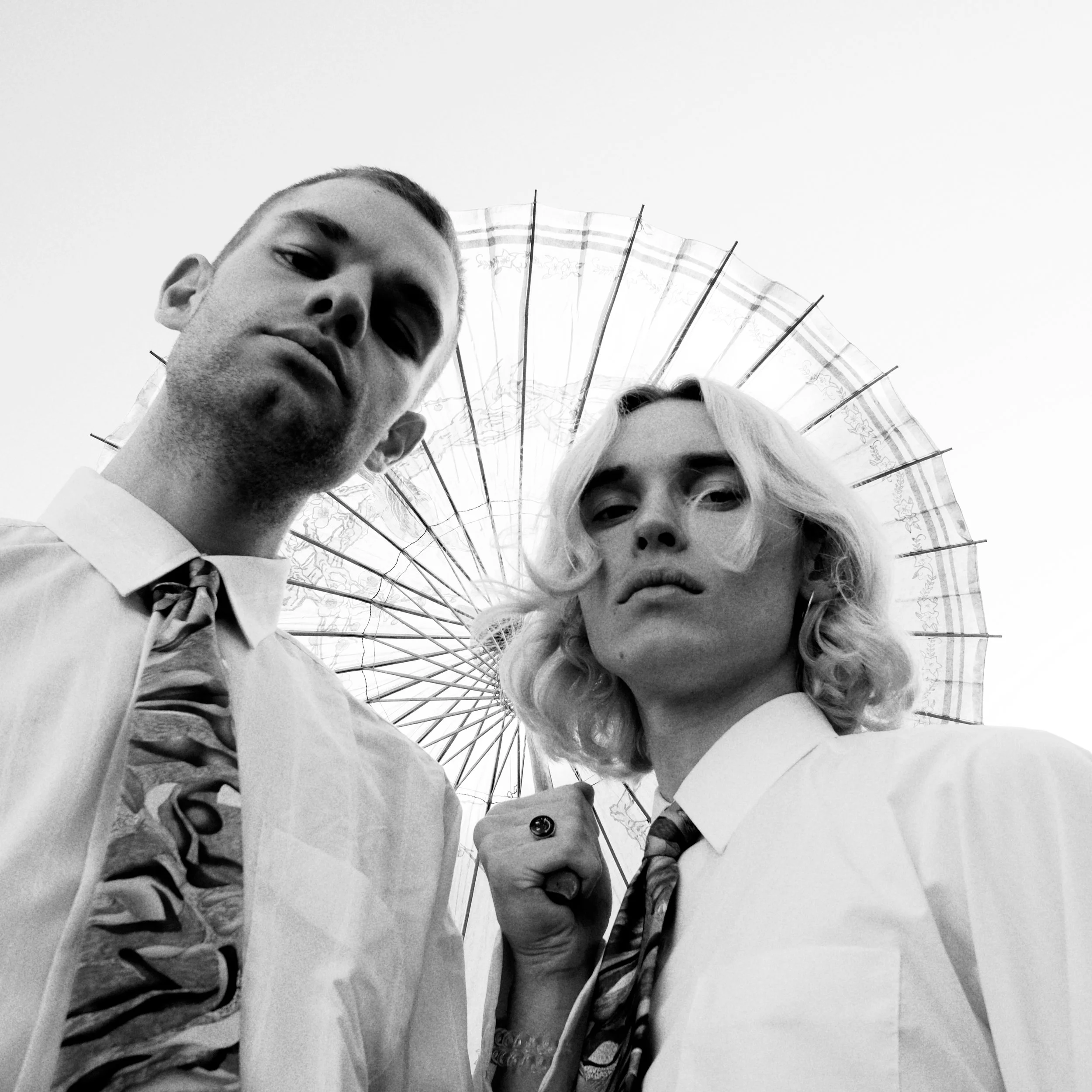 Tom & Axel - Ruby Empress