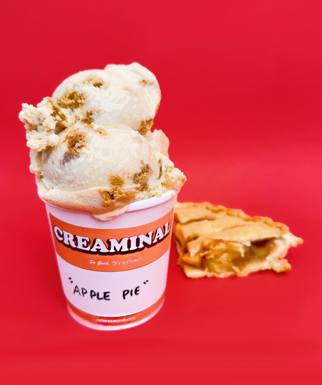 If we could throw a whole apple pie into the ice cream machine, it would taste just like this. &ldquo;Apple Pie&rdquo; - caramelized organic Granny Smith apple cinnamon ice cream with broken pie crusts folded in. Available by the scoop or pint starti