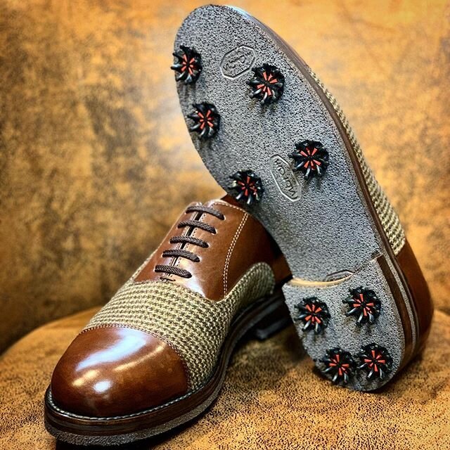 Golf shoes - different type. All handmade, Goodyear and rapid stitched with hidden threads. With a wonderful soft Tuscan brown leather and a fabric middle part to make this shoe a real unique piece of art. -
-
@shoegazingblog 
@theshoesnob_official 
