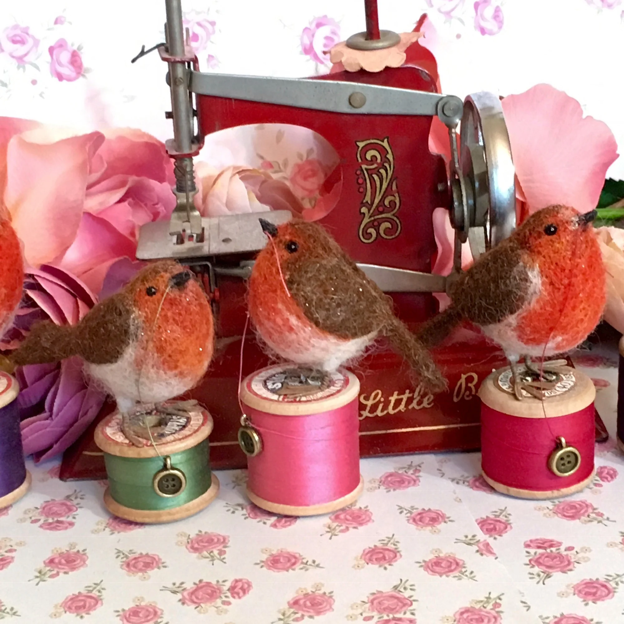 needle felt robins.jpg