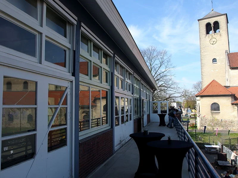 20150419_Maastricht;_St._Theresiaschool_18.jpg