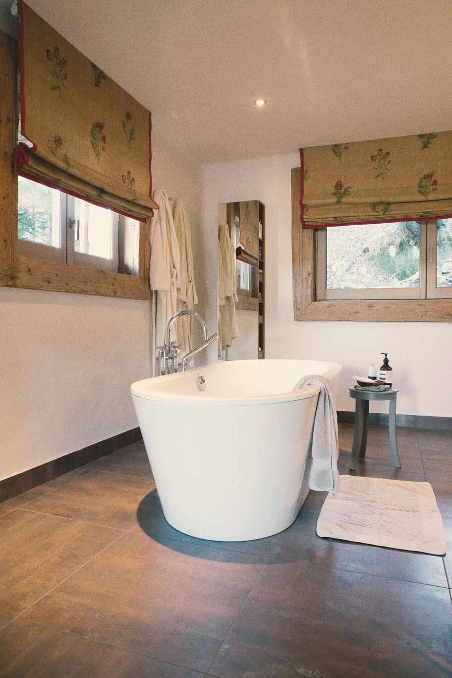bumper-chalet-alpes-courchevel-savoie-montanum-1550-1850-achat-vente-propriété-luxe-montagne-ski-france-master6.jpg