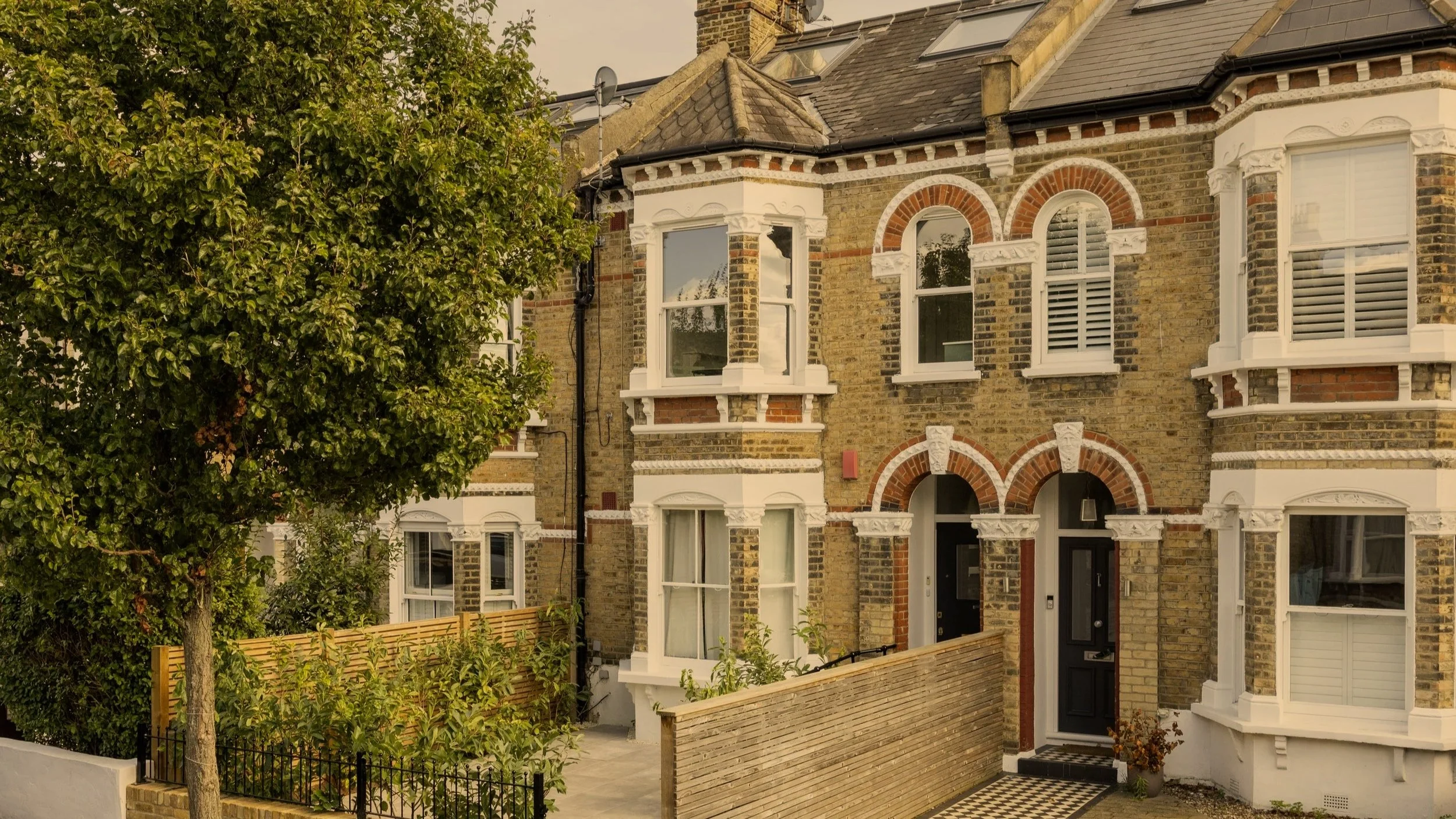 Friern Road 191B (03 of 16).jpg