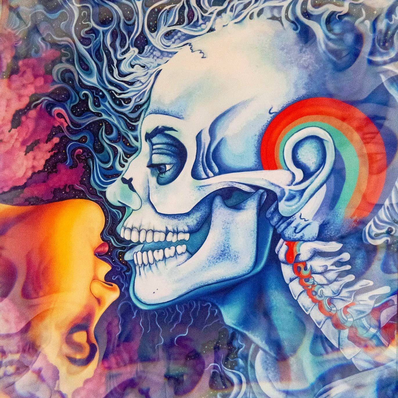 Close up picture of my printed piece, Aura. Thank you @nitashiajohnson for getting pictures of my work, and of me! She used a cool lense to capture this piece. Love the effect! 
.
 
.
.
.
.
#trippyart #digitalpainting #artistsoninstagram
