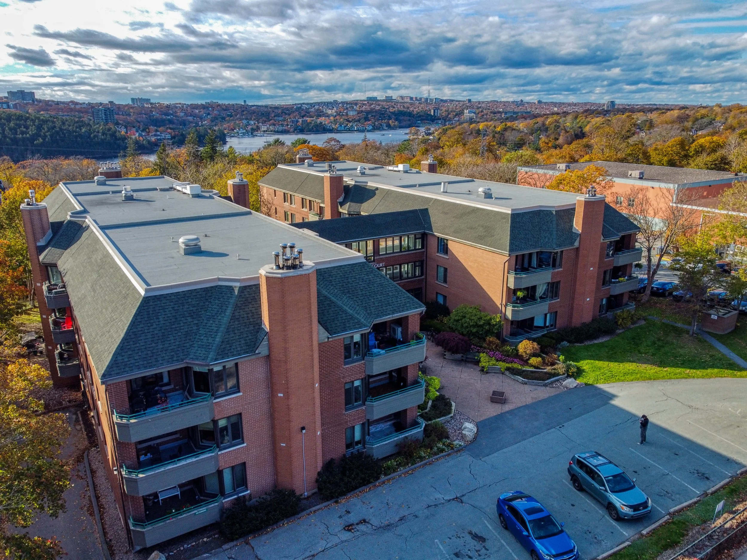Oxford Court South End, Halifax — HalifaxCondos.co