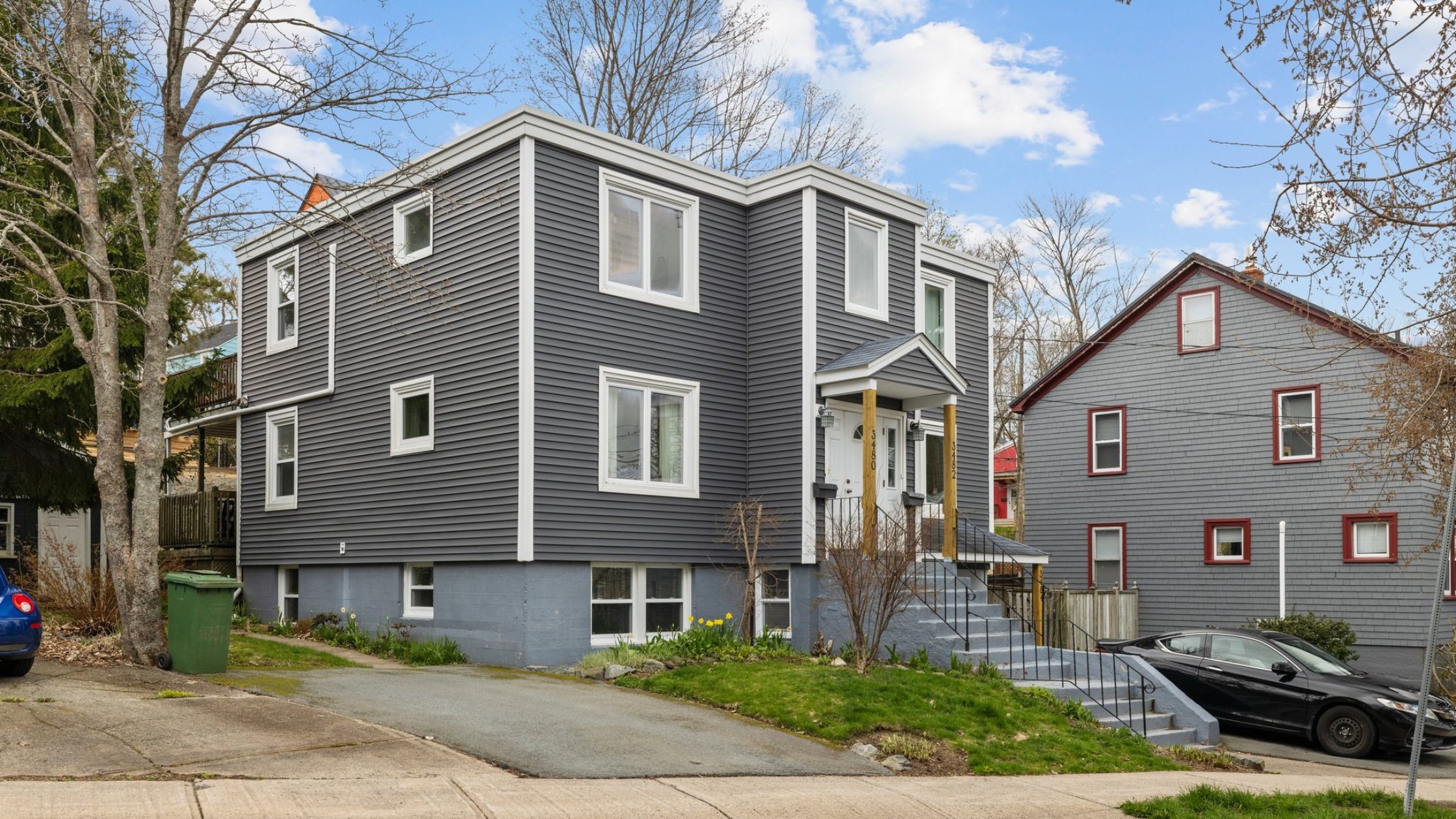  Featured Listing    3482 Dartmouth Ave    View Listing  