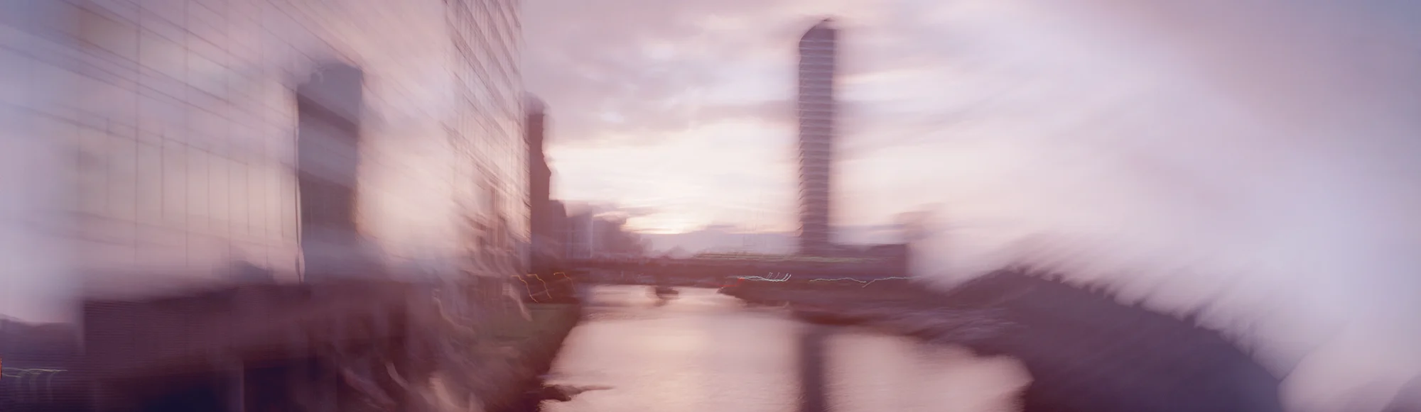 Glass Hoorizon, 2004