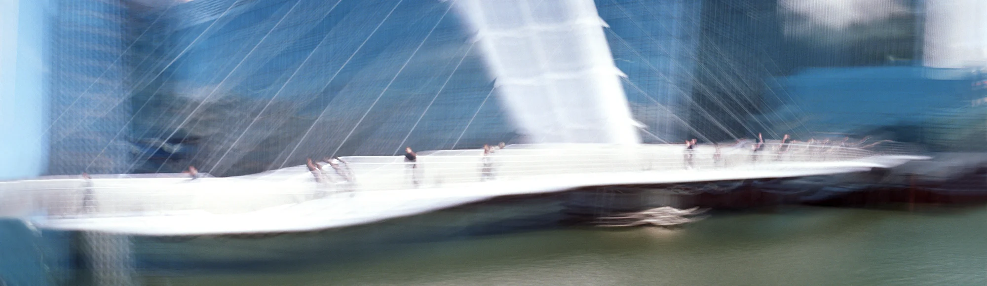 South Quay Footbridge, 2004