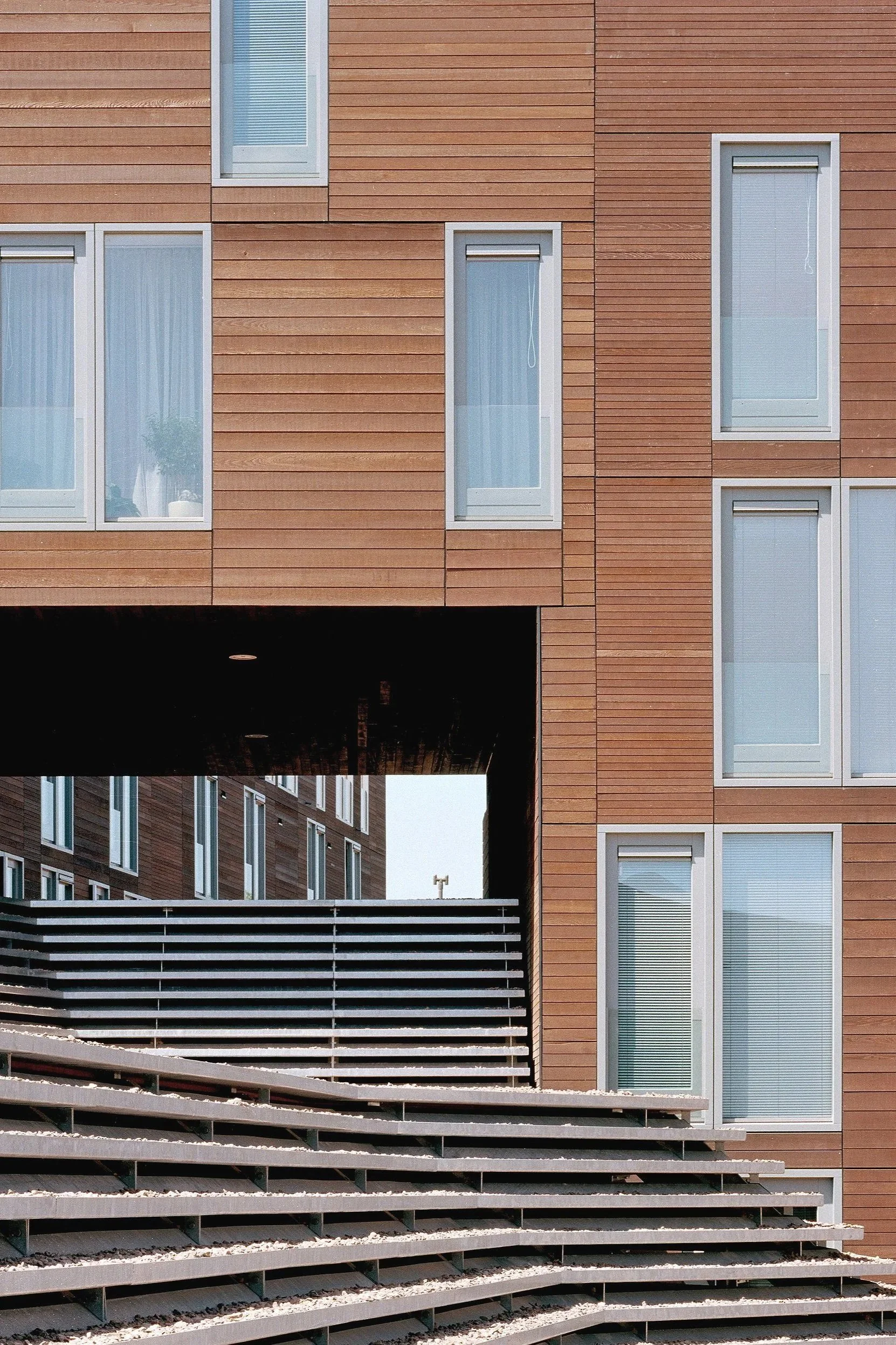 Urban Housing Ecology