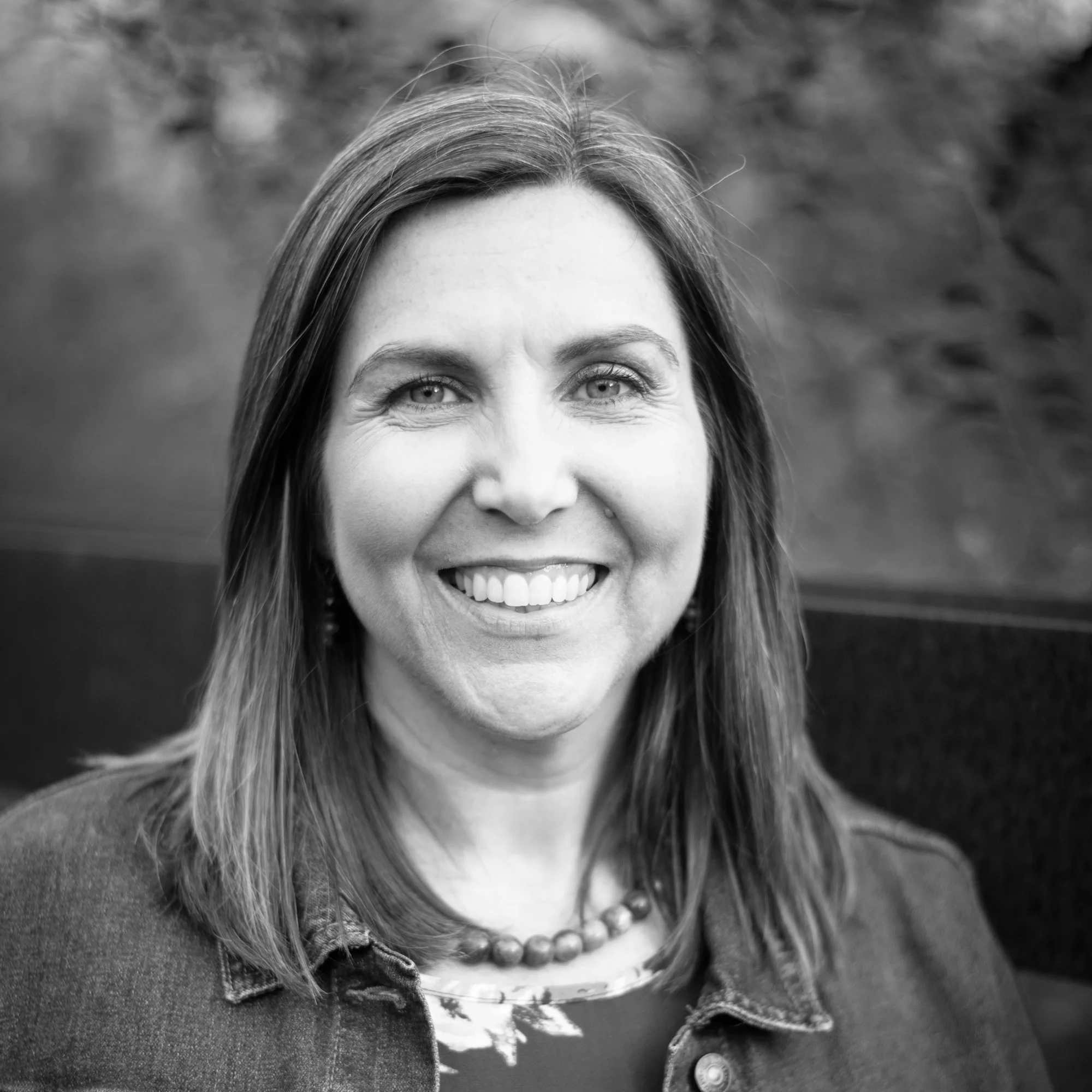 Jen Wilder Headshots-6.jpg
