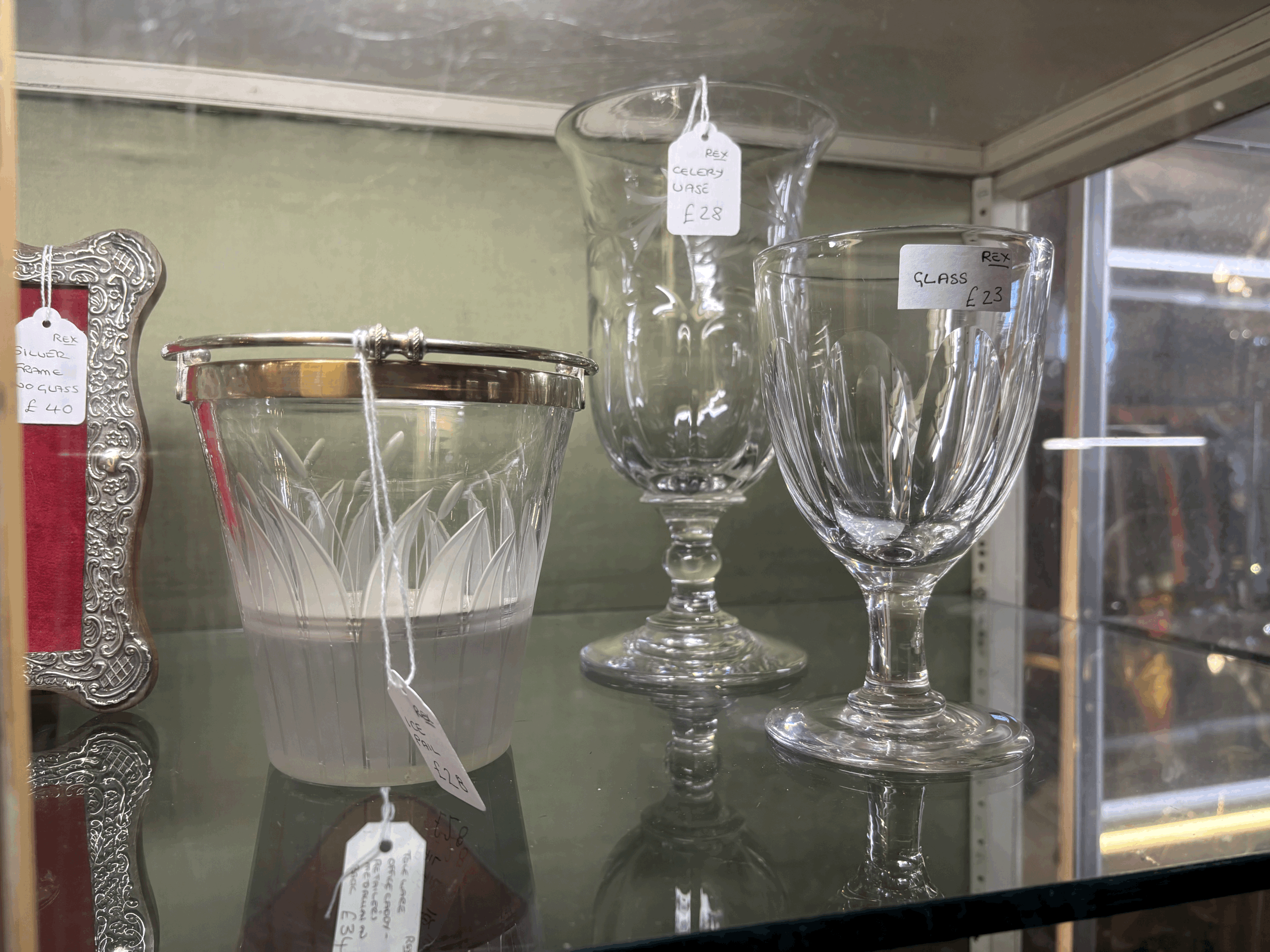 antique glasswares