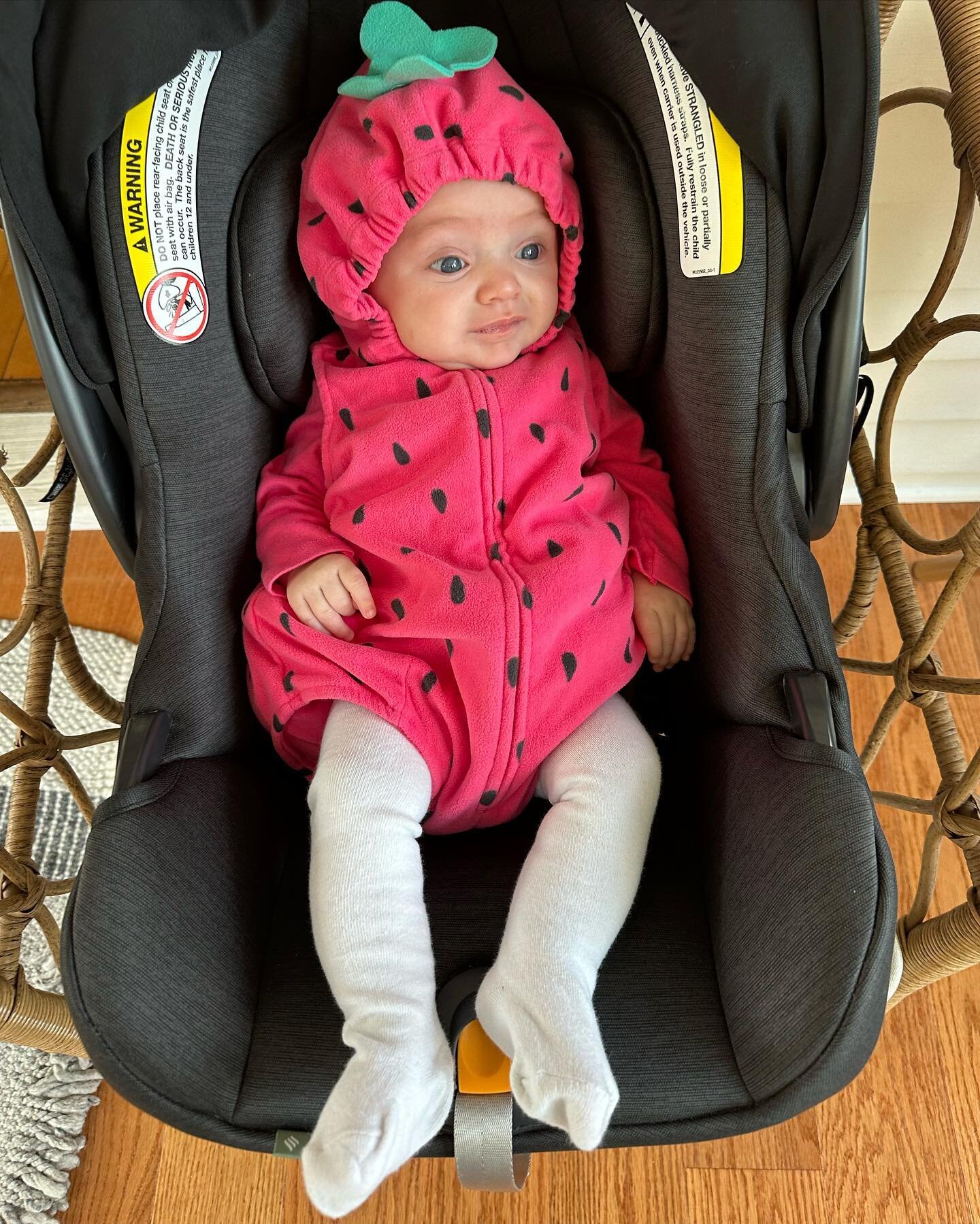 Sylvia&rsquo;s first Halloween 🥰🍓Maybe she wasn&rsquo;t too thrilled 😅
