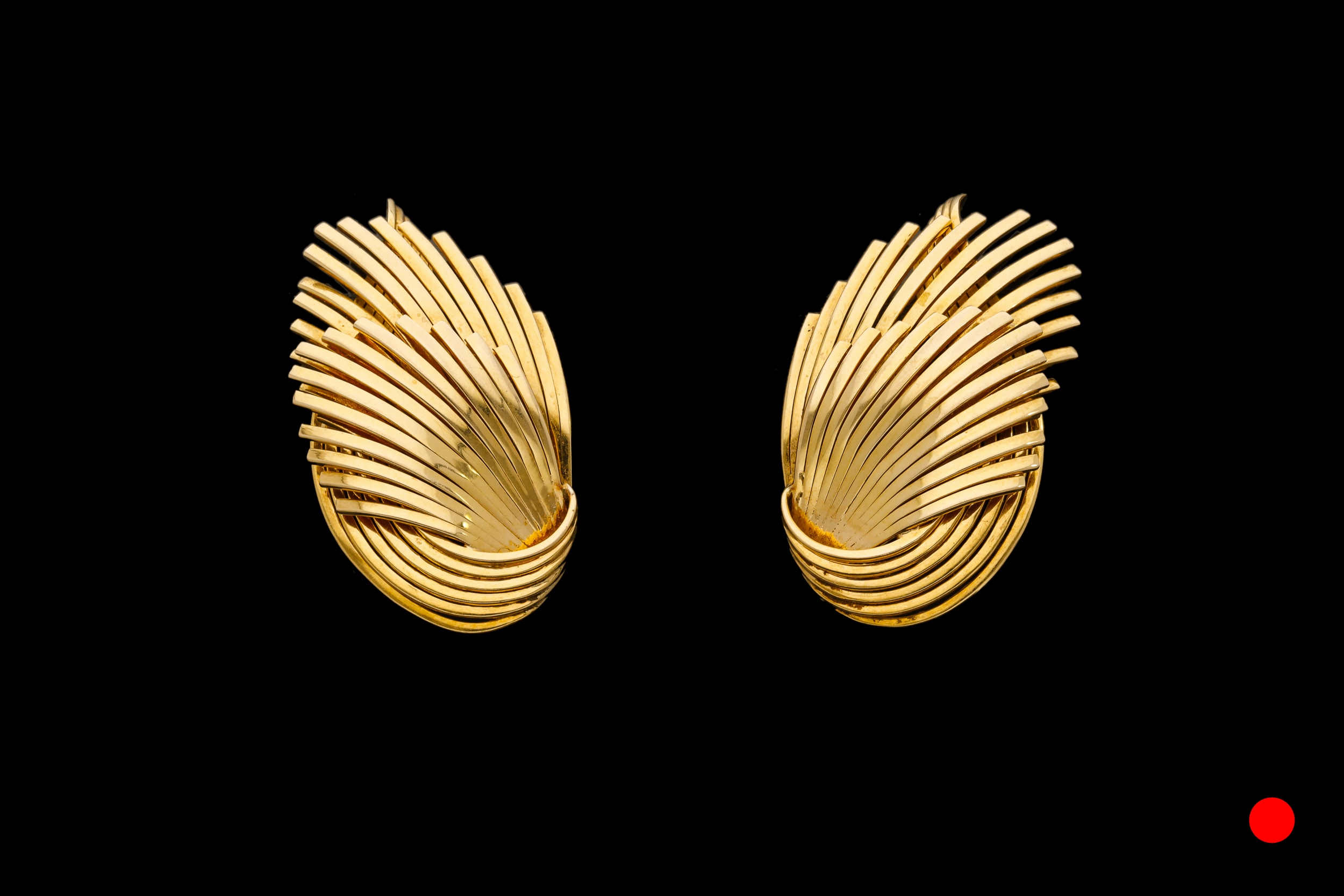 A sensational pair of 1960's 18ct yellow gold fan clip earrings | £4250
