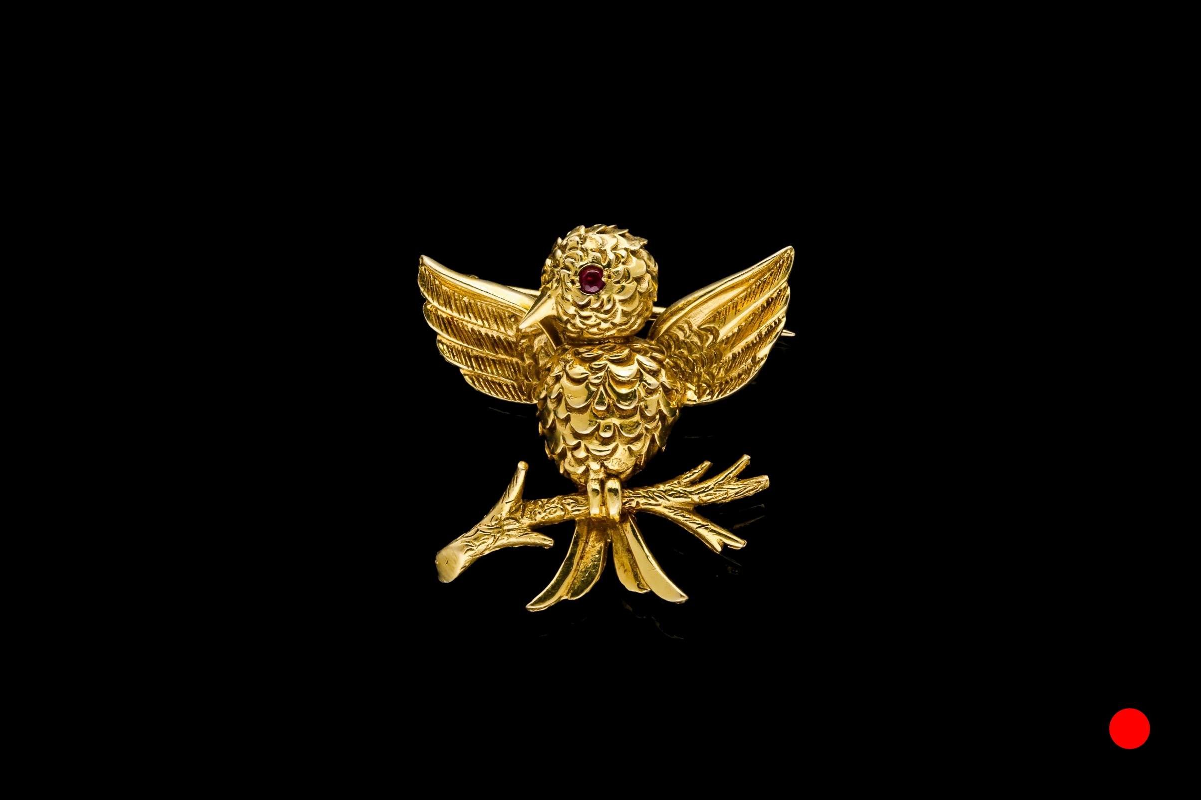 A Boucheron Paris bird brooch | £3640