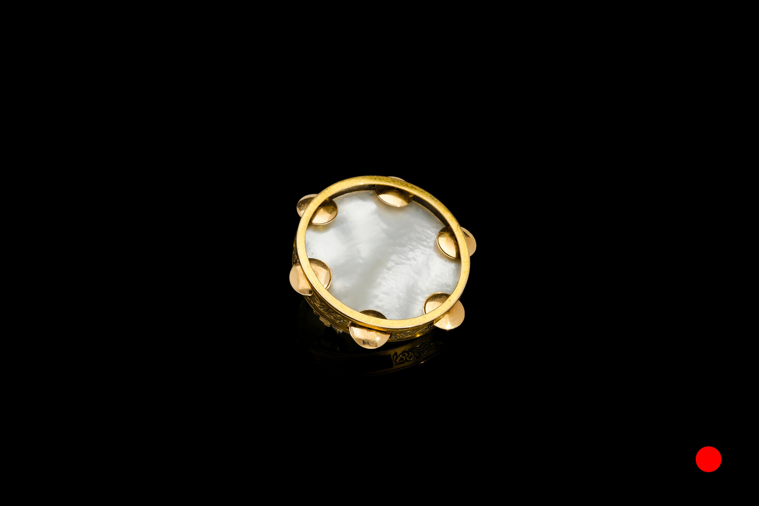 A Victorian pearl tambourine brooch | £520
