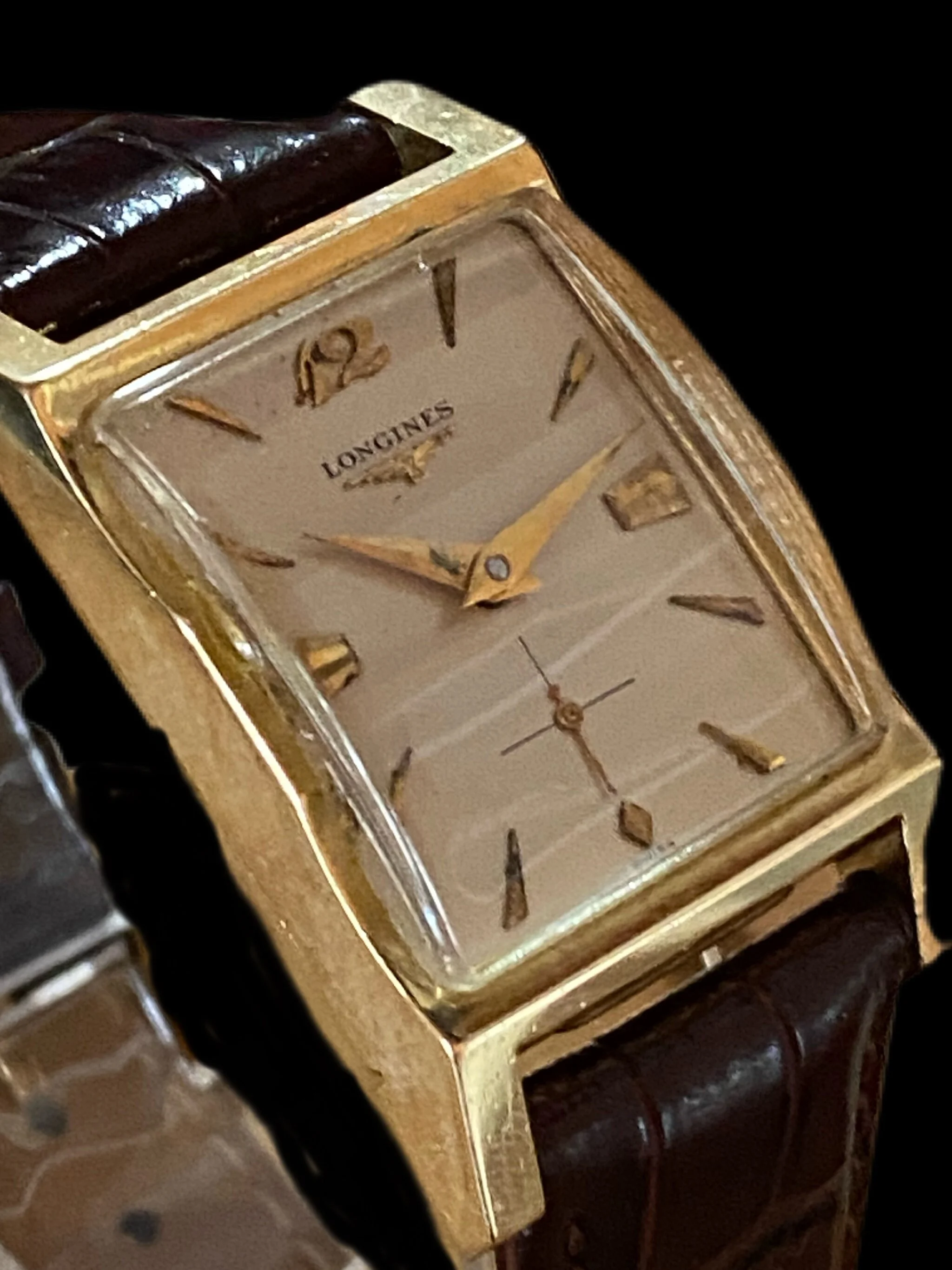 VINTAGE LONGINES 1952 14K Vintage 