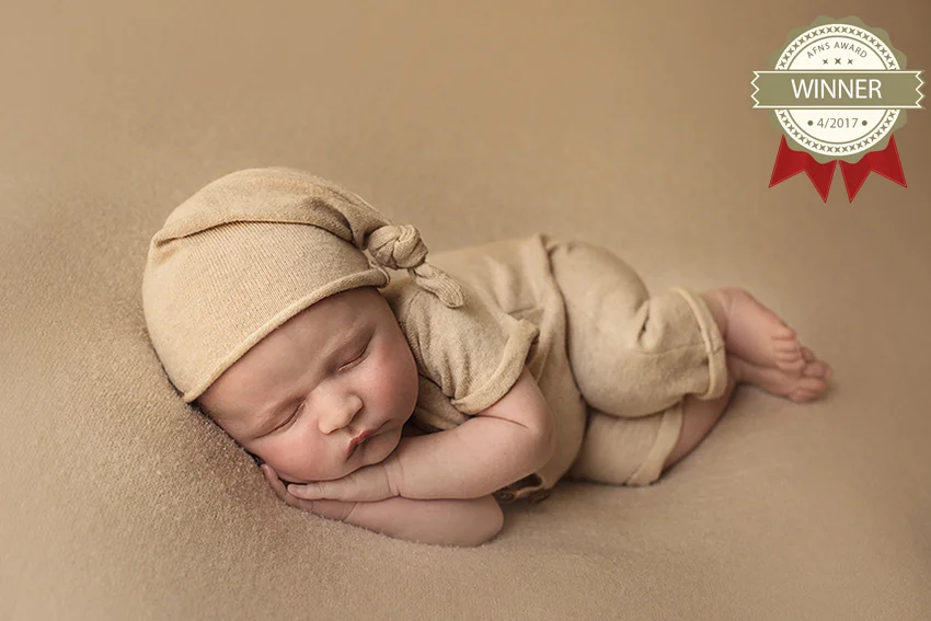 56906441_seance_photo_nouveaune_bebe_lemans_sarthe_magdalaze_23.jpg