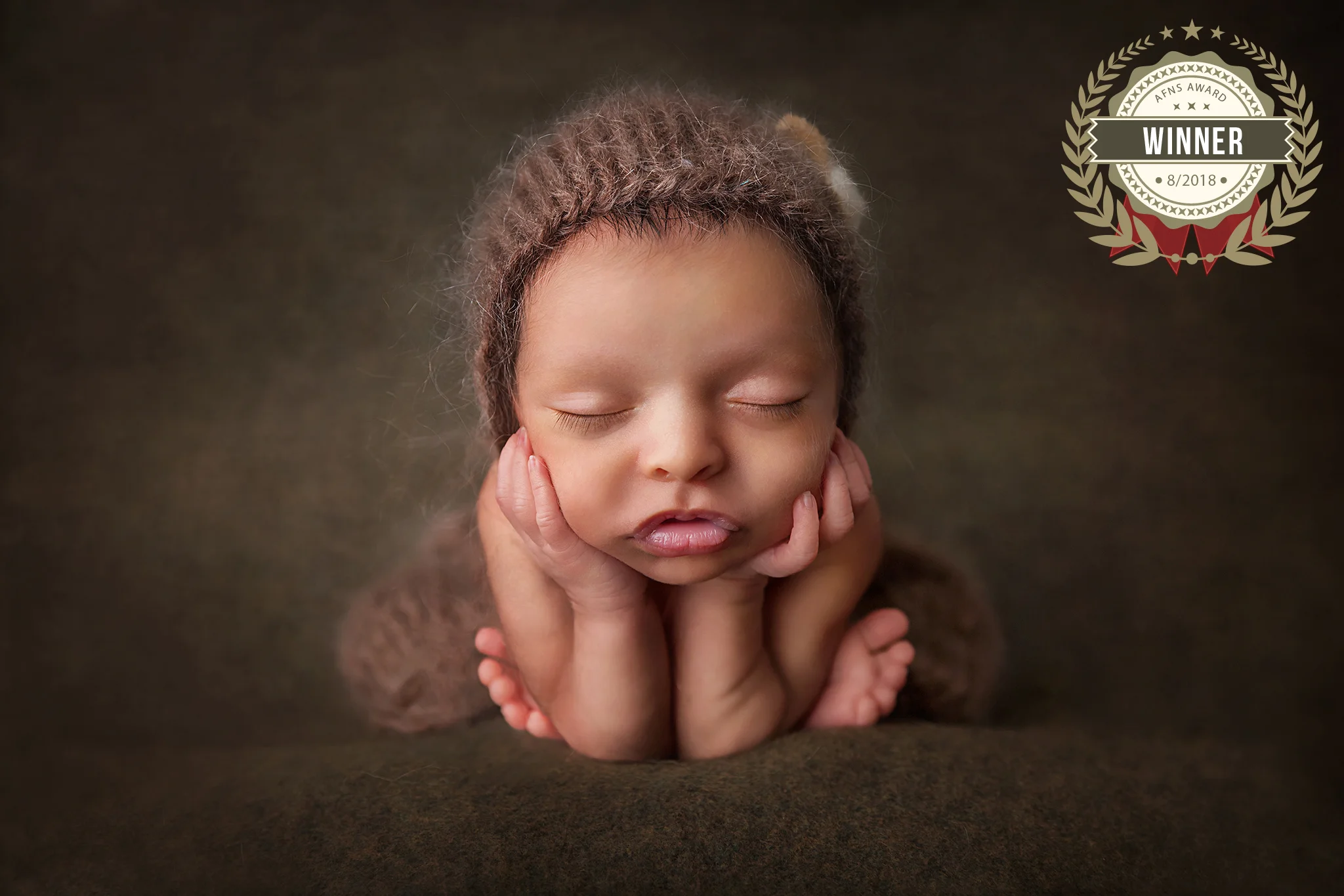 56906441_newborn_olp.jpg