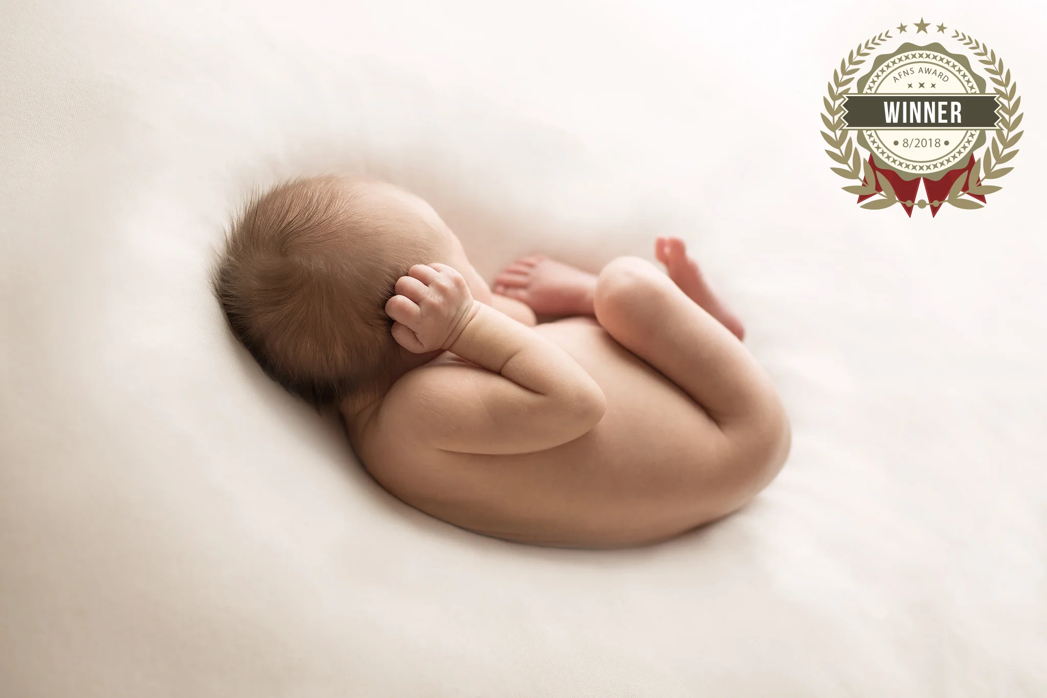 56906442_cocoon_photo_4_just_born.jpg
